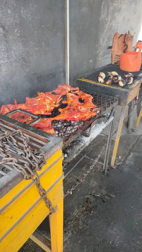 Pollos Don Juan image 1