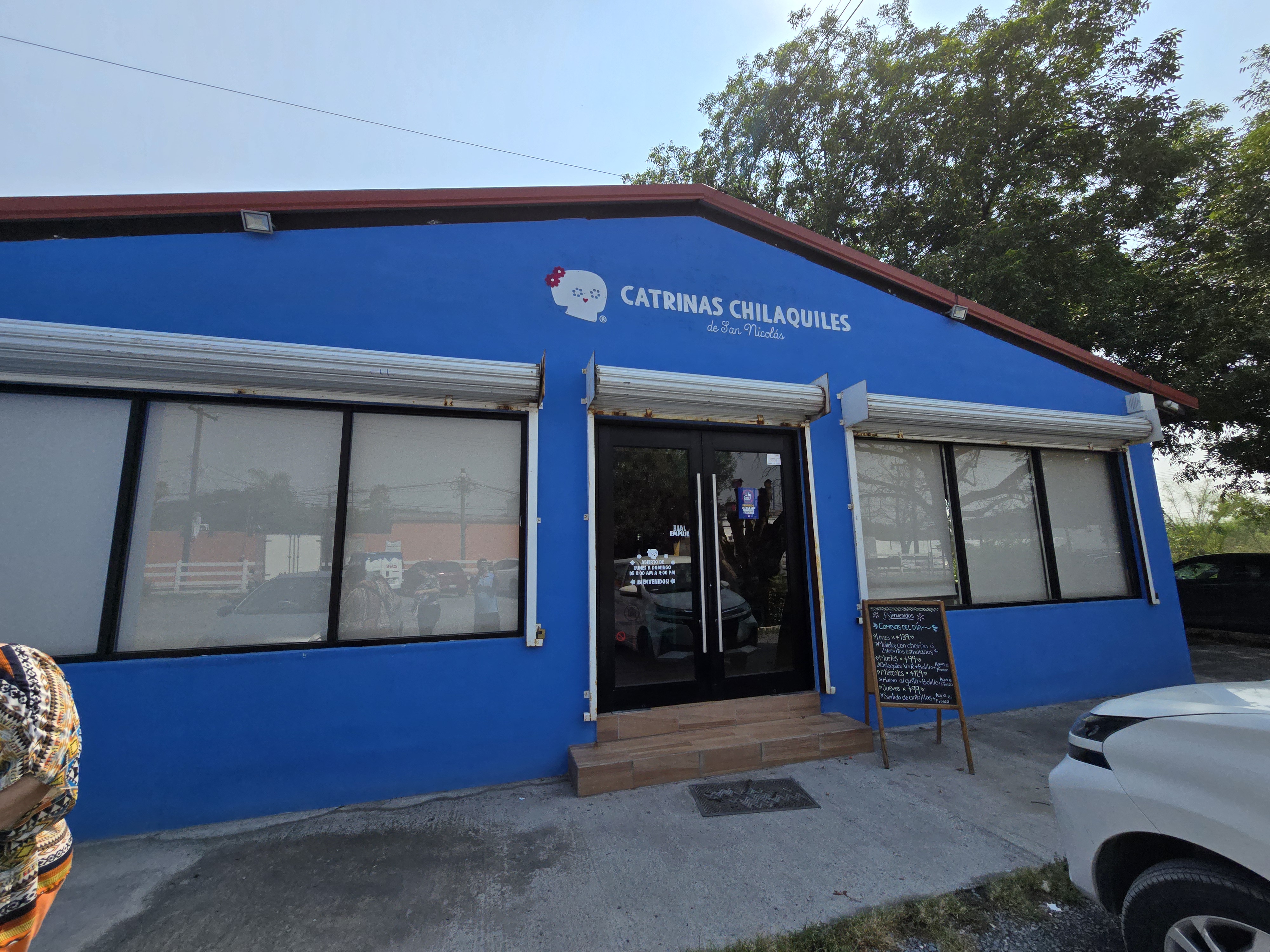 Catrinas Chilaquiles Apodaca image 6