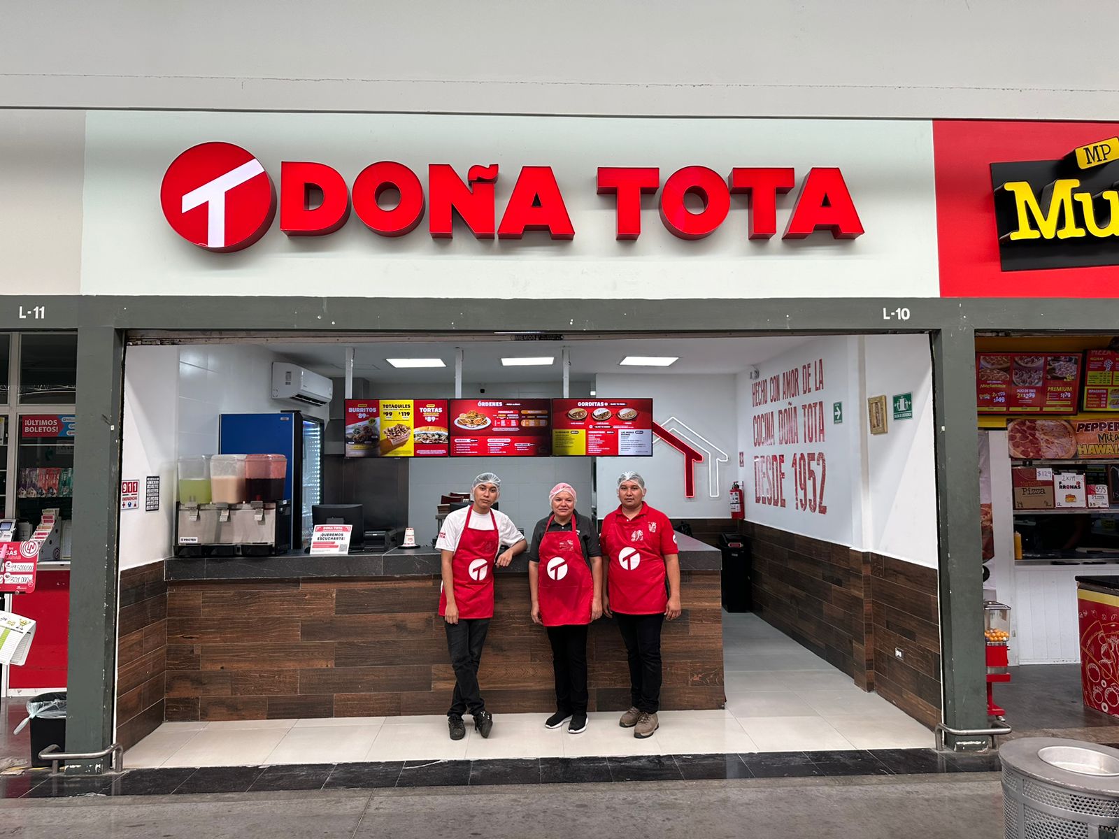 Gorditas Doña Tota (Soriana Hiper Santa Rosa) image 1