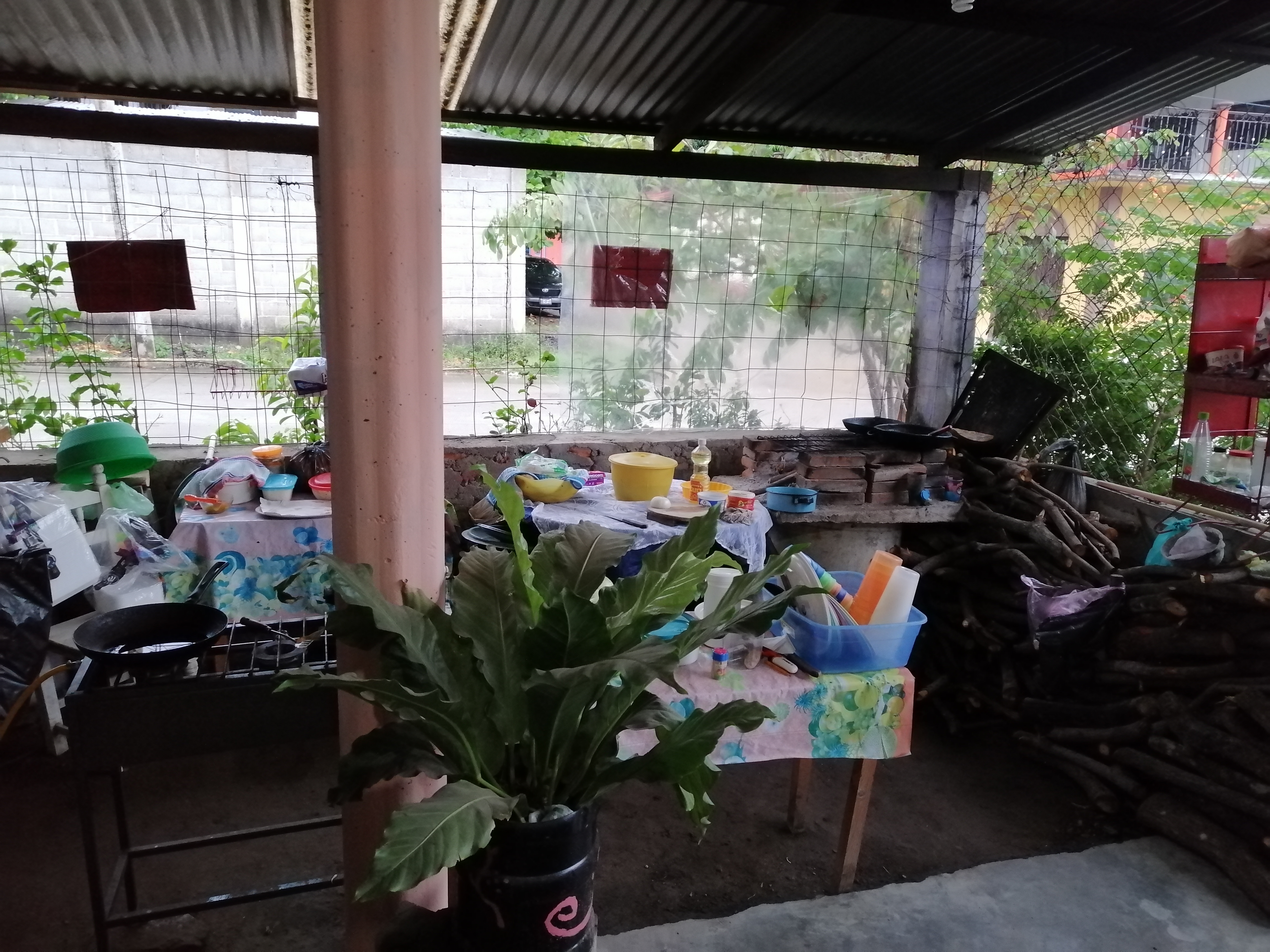 Taquería y birrieria luvaar image 1