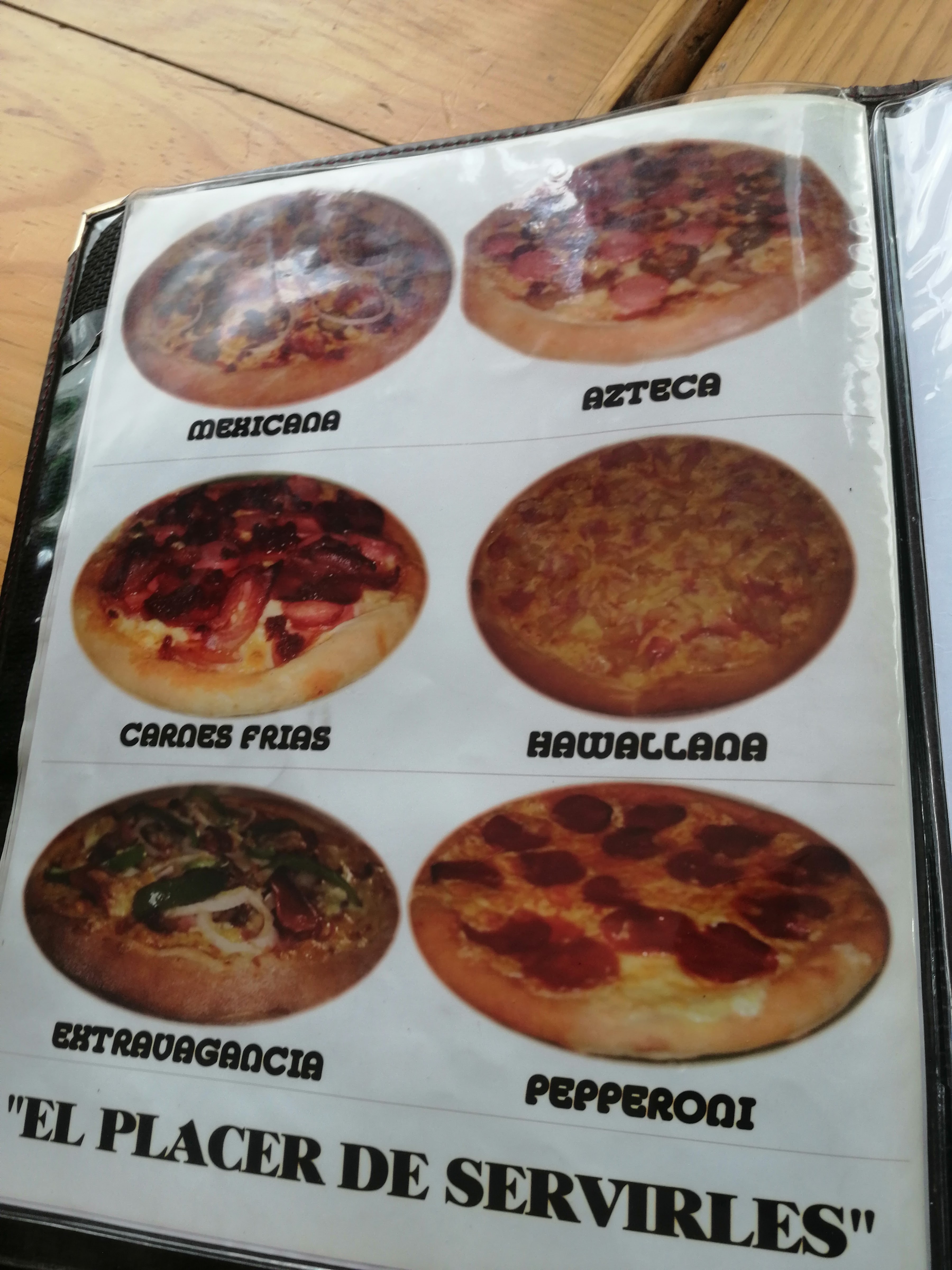 López pizza image 4