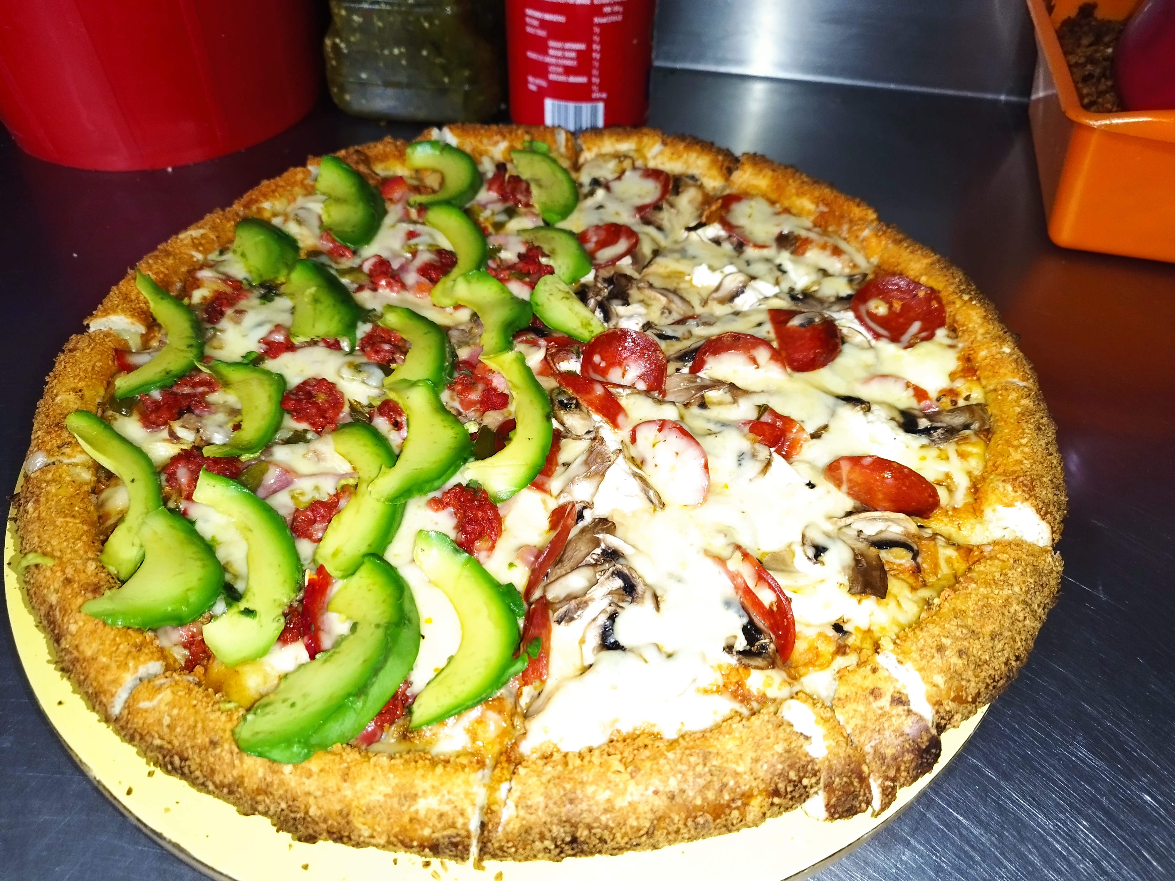 OTI'S PIZZAS image 4