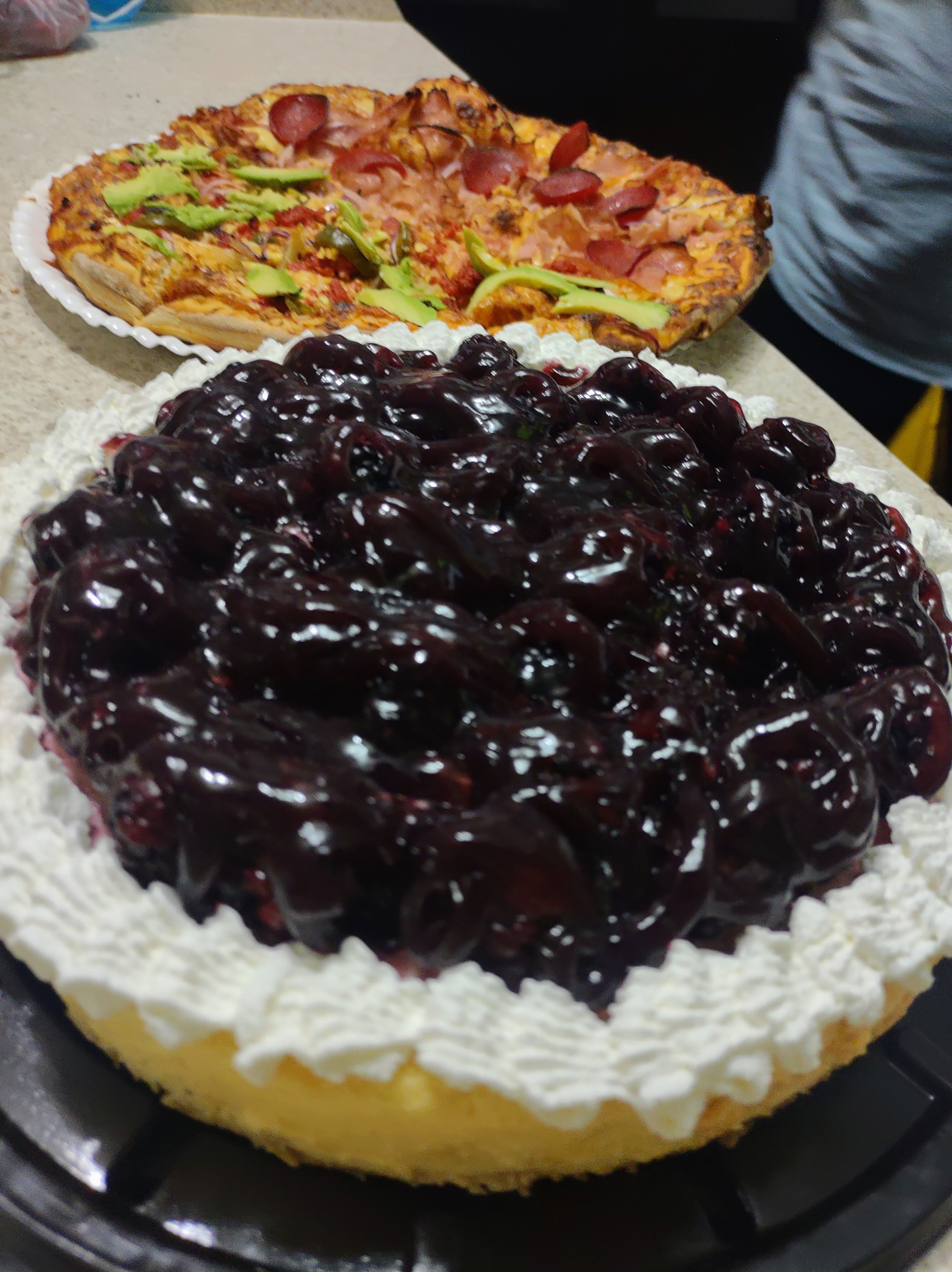 Pizzas "Calavera" Gourmet image 6