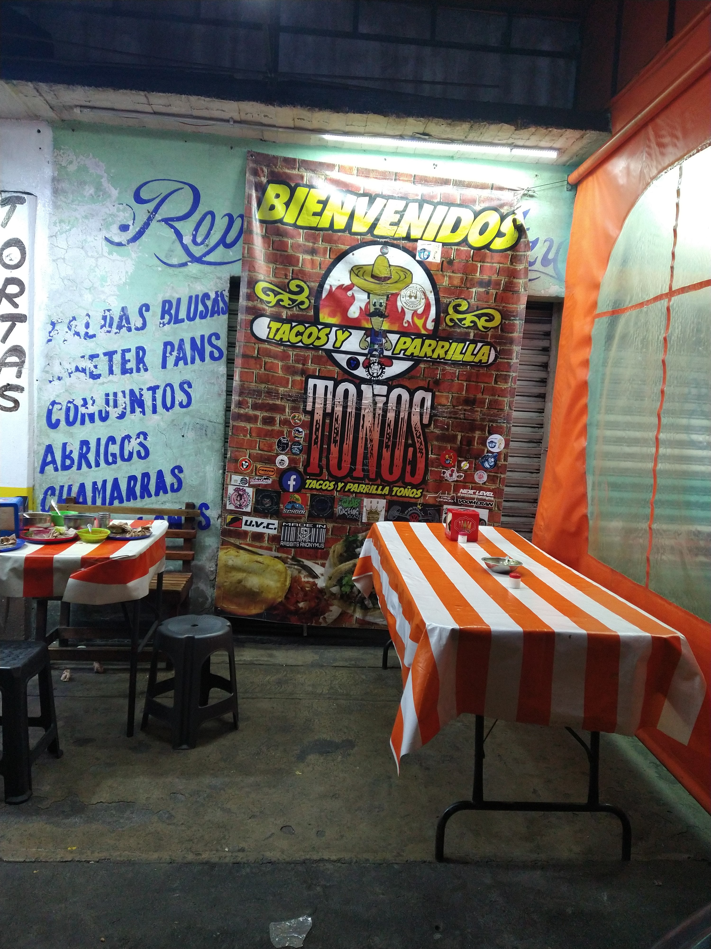TACOS Y PARRILLA TOÑOS image 8