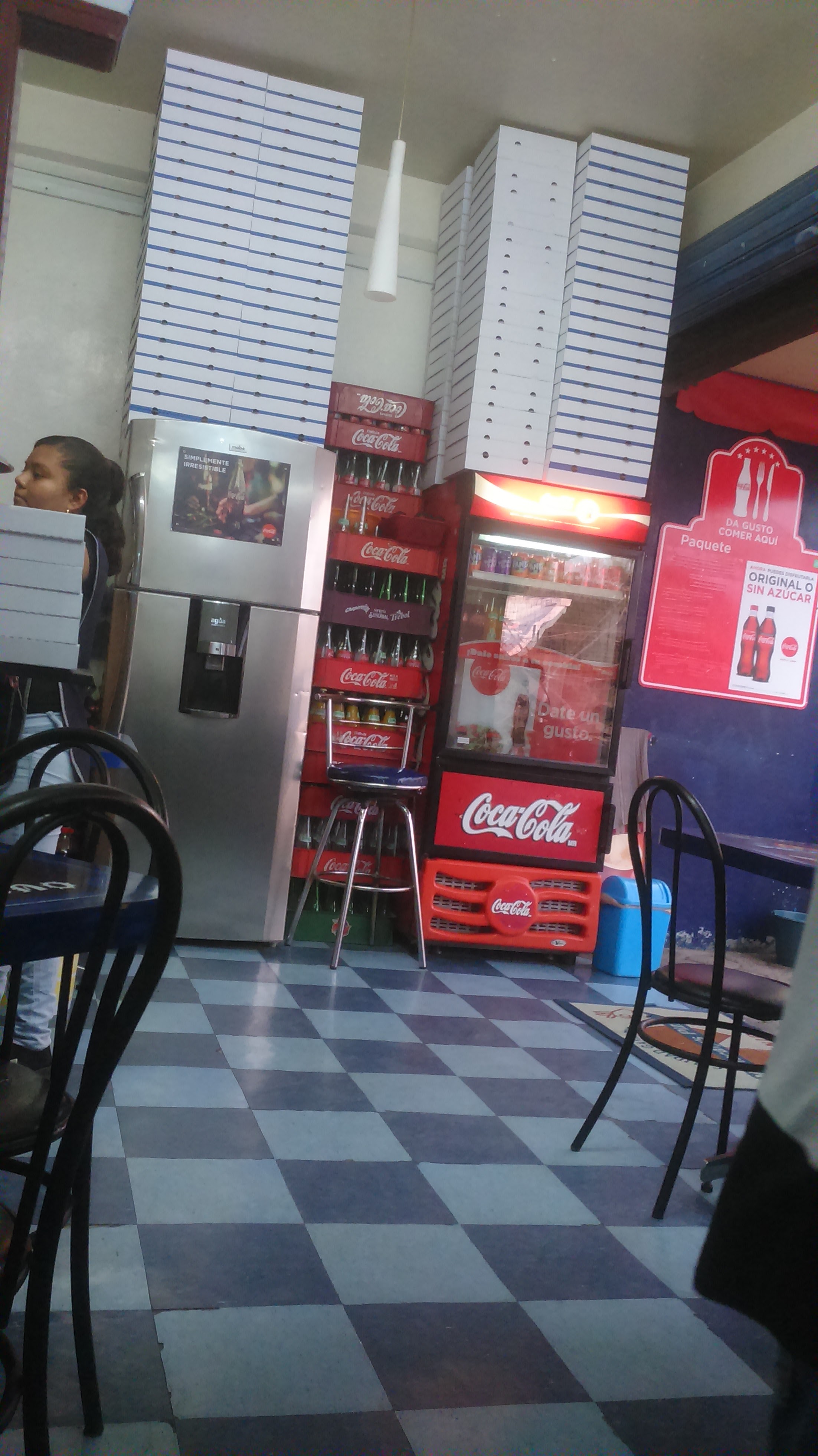 Mariscalys Pizza image 4