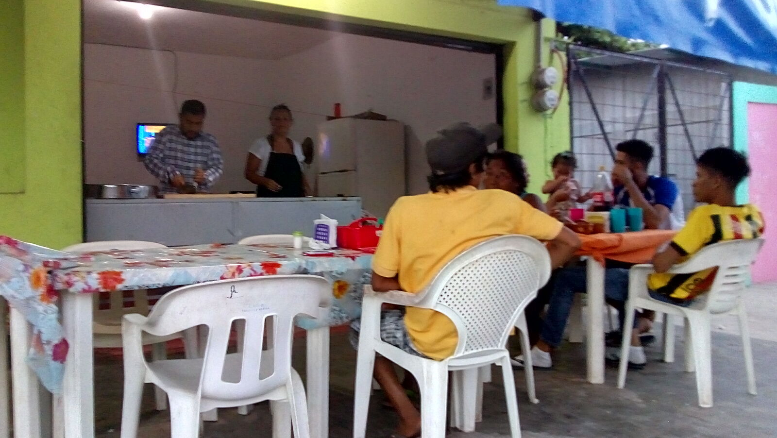 Pupuseria Y Taqueria "Los Gitanos" image 9
