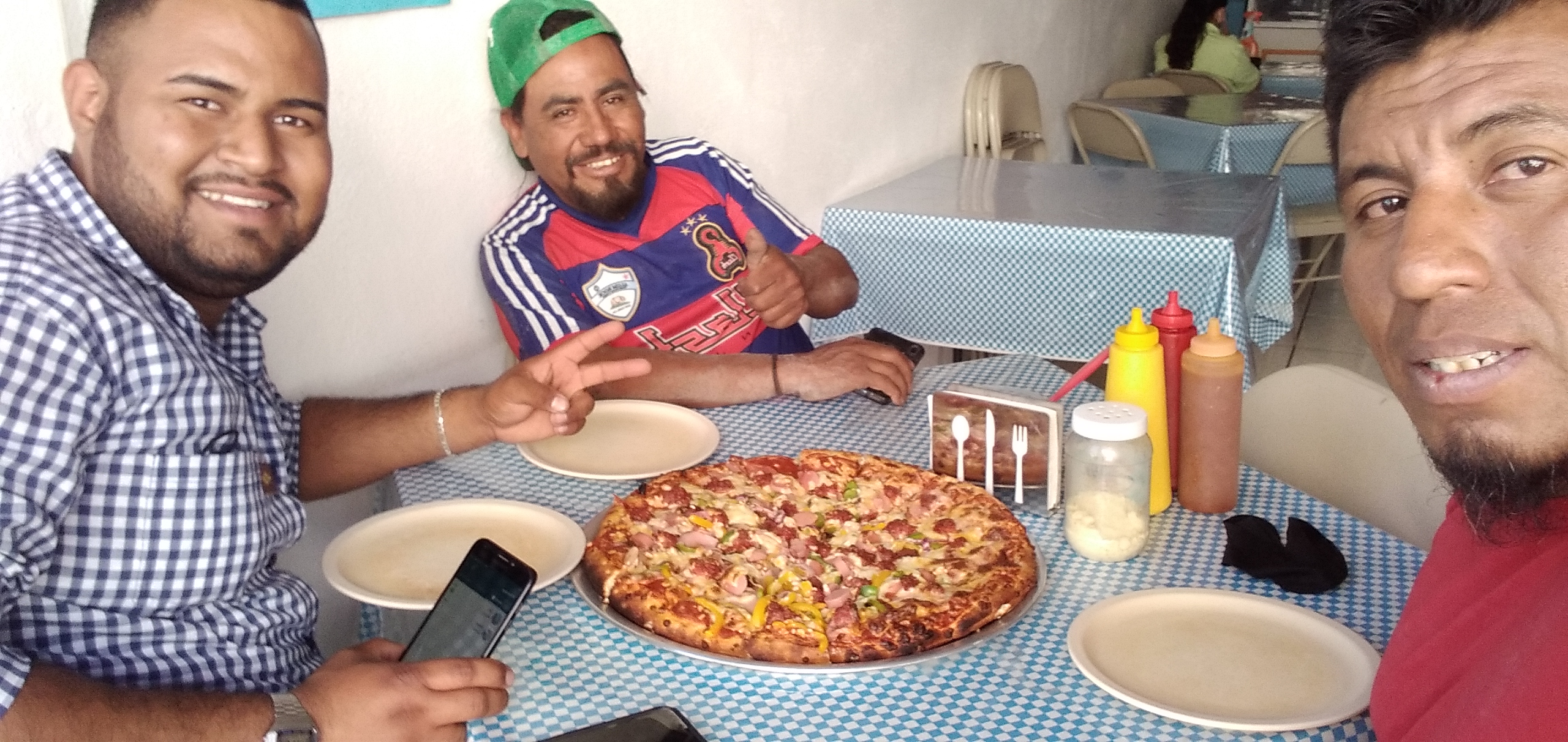 Pizzas Chowipizza image 4