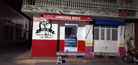 Tacos al pastor Mario y carniceria Mario. image 7