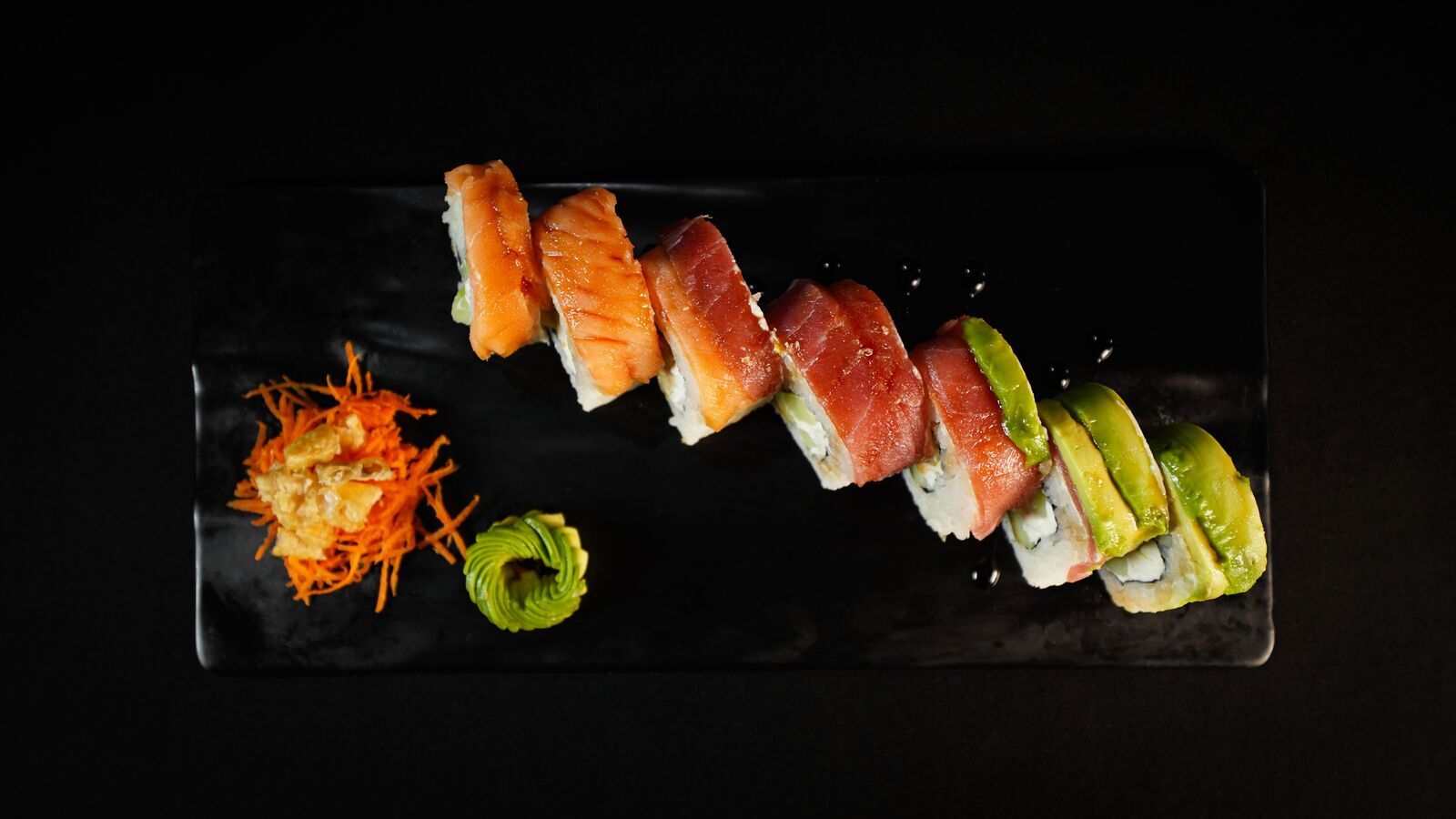 Mamuth Sushi Tanhuato image 10