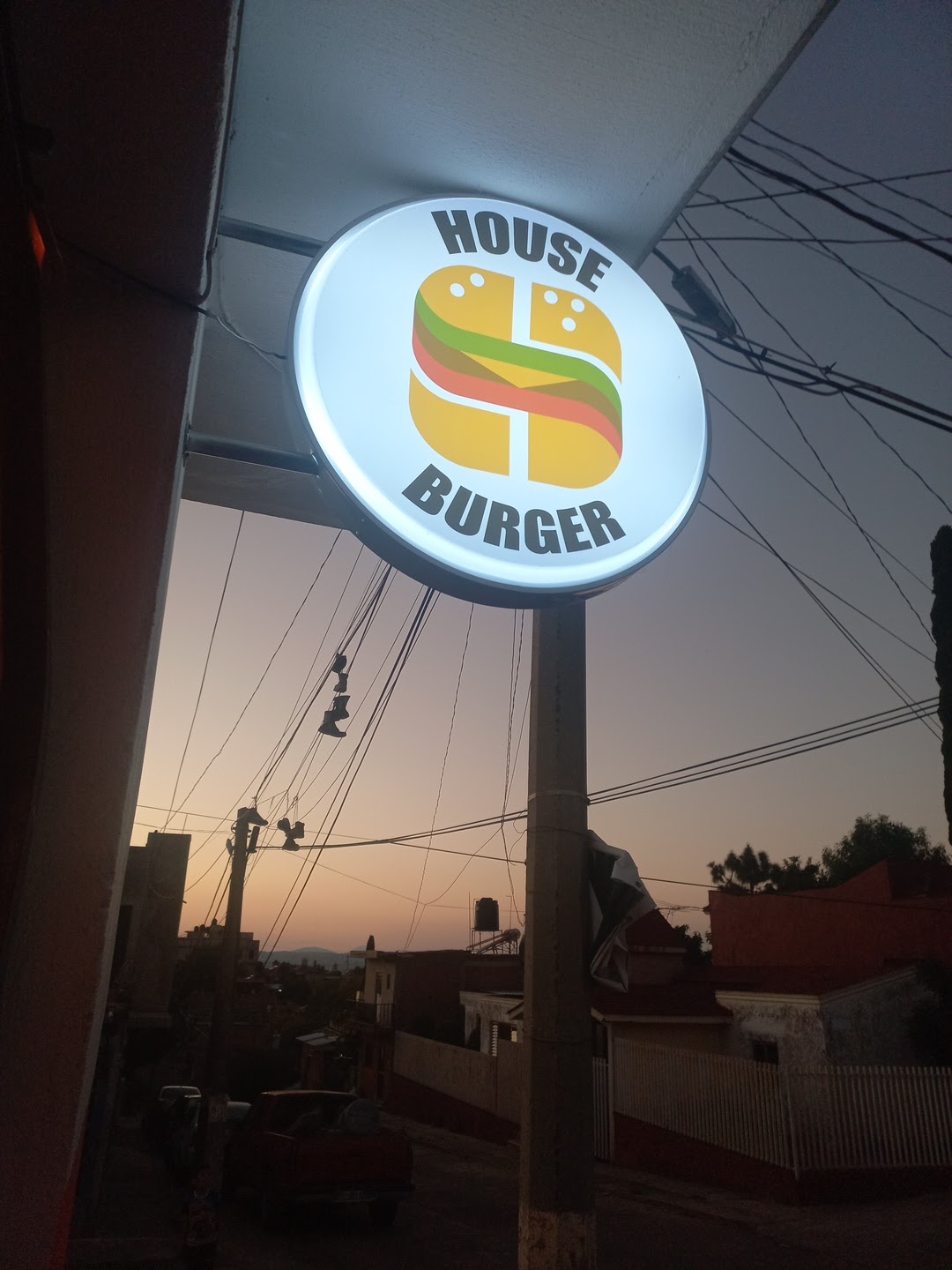 House Burger image 4