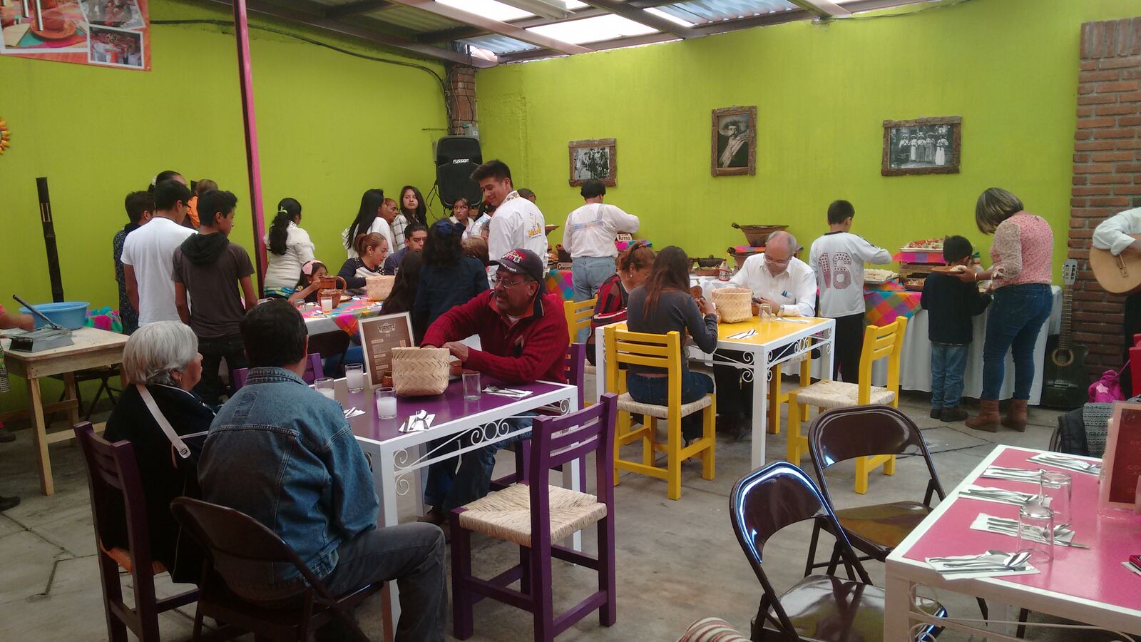 TAQUERÍA "LOS RAFIKIS" image 7