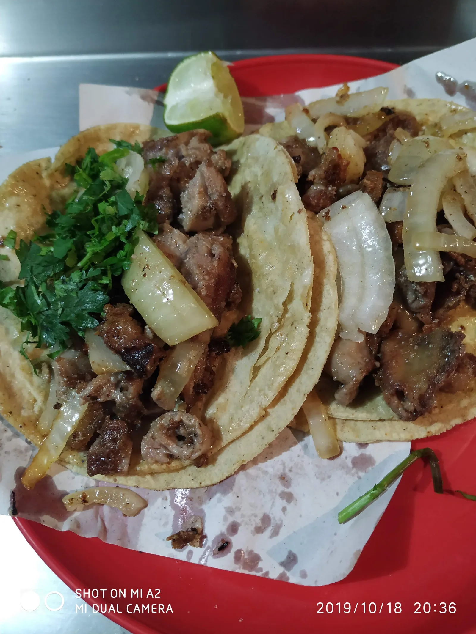 Taquería "El güiro". image 7
