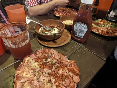 AdoBe Pizza Comala image 2