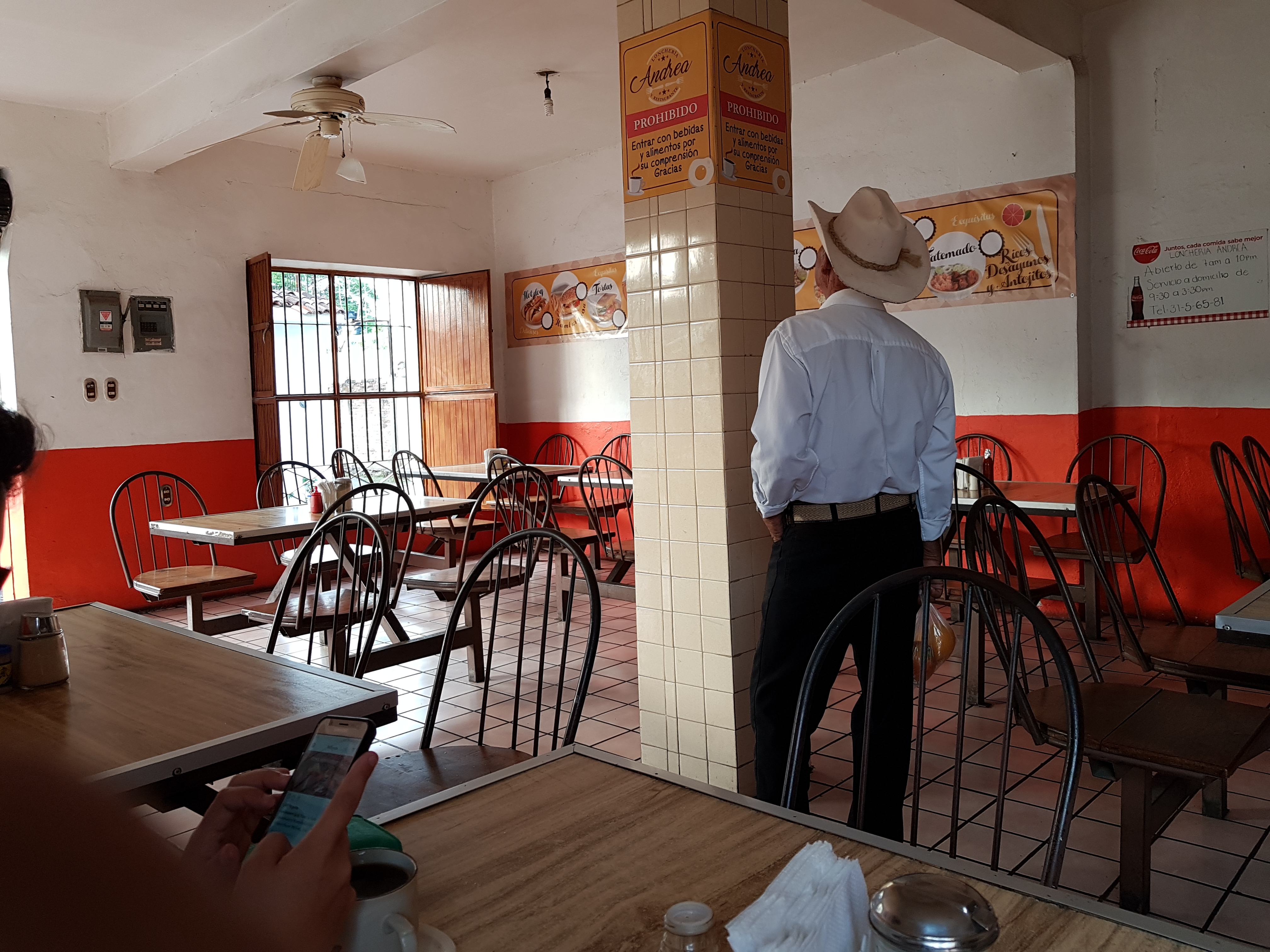 Cafeteria Y Cenaduria Andrea image 1