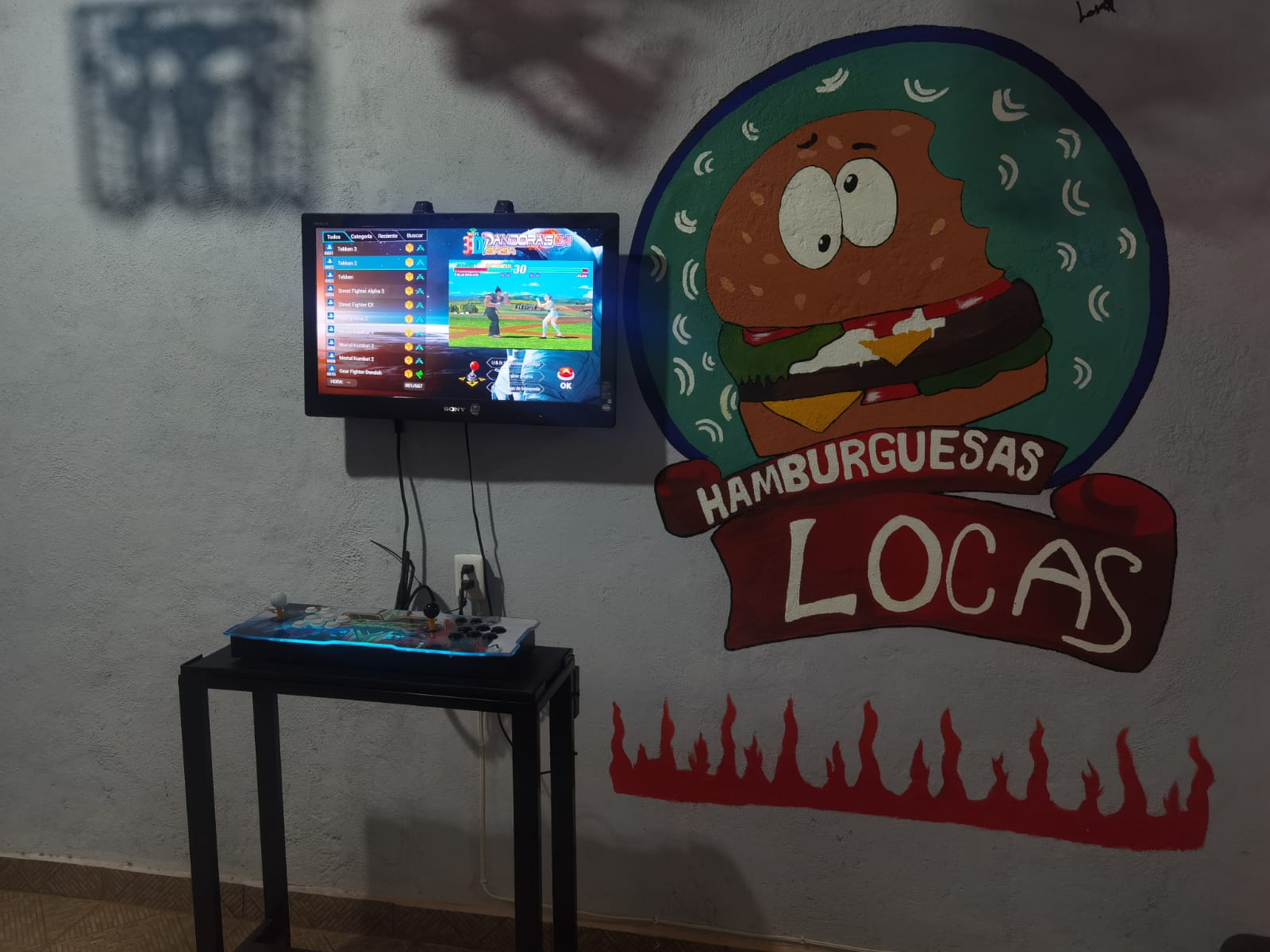 HAMBURGUESAS LOCAS image 1