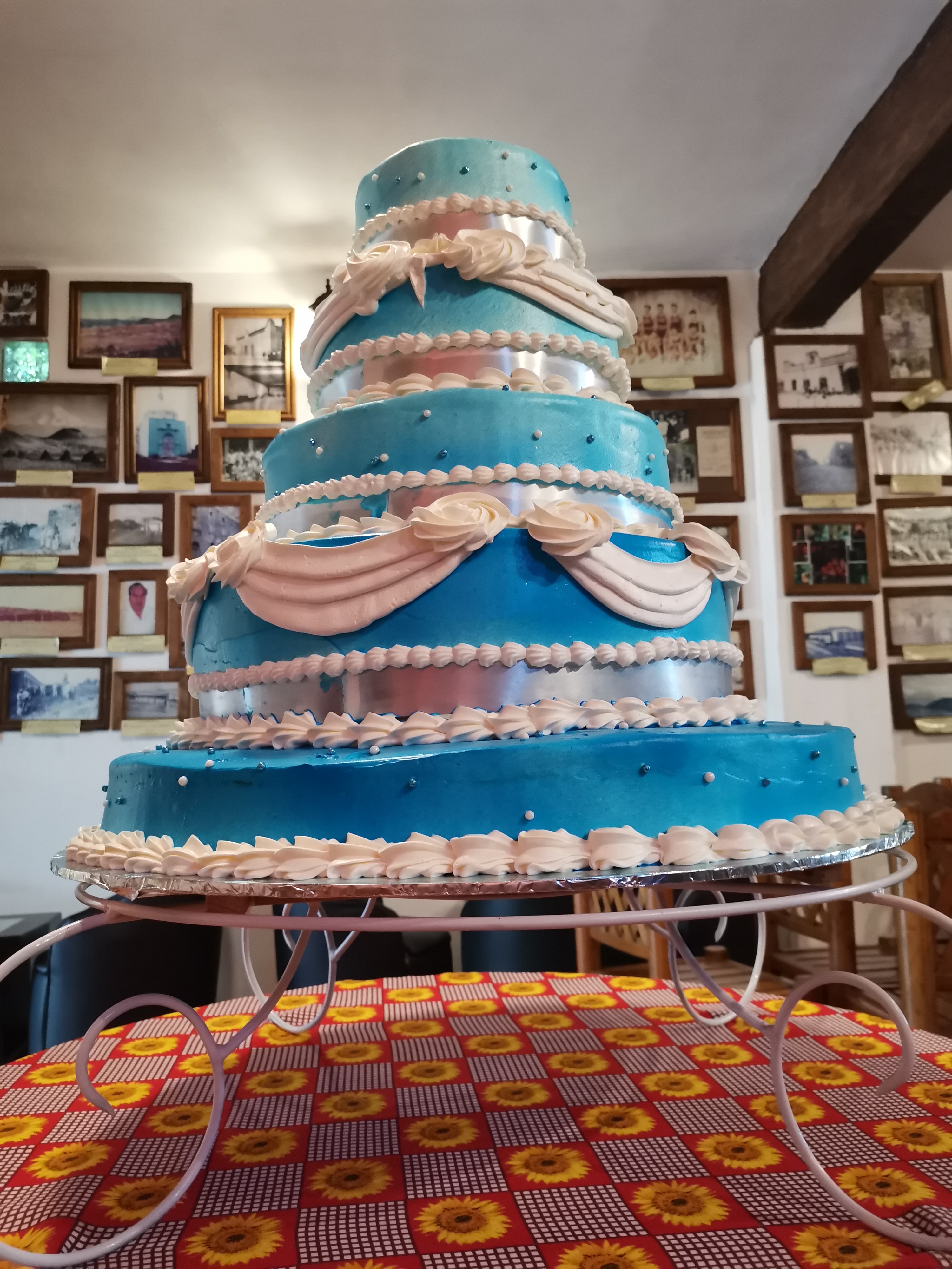 Pasteles y Pizzas El Carrusel image 8