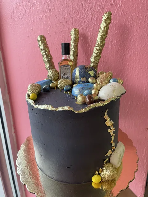 Caprichos image 2