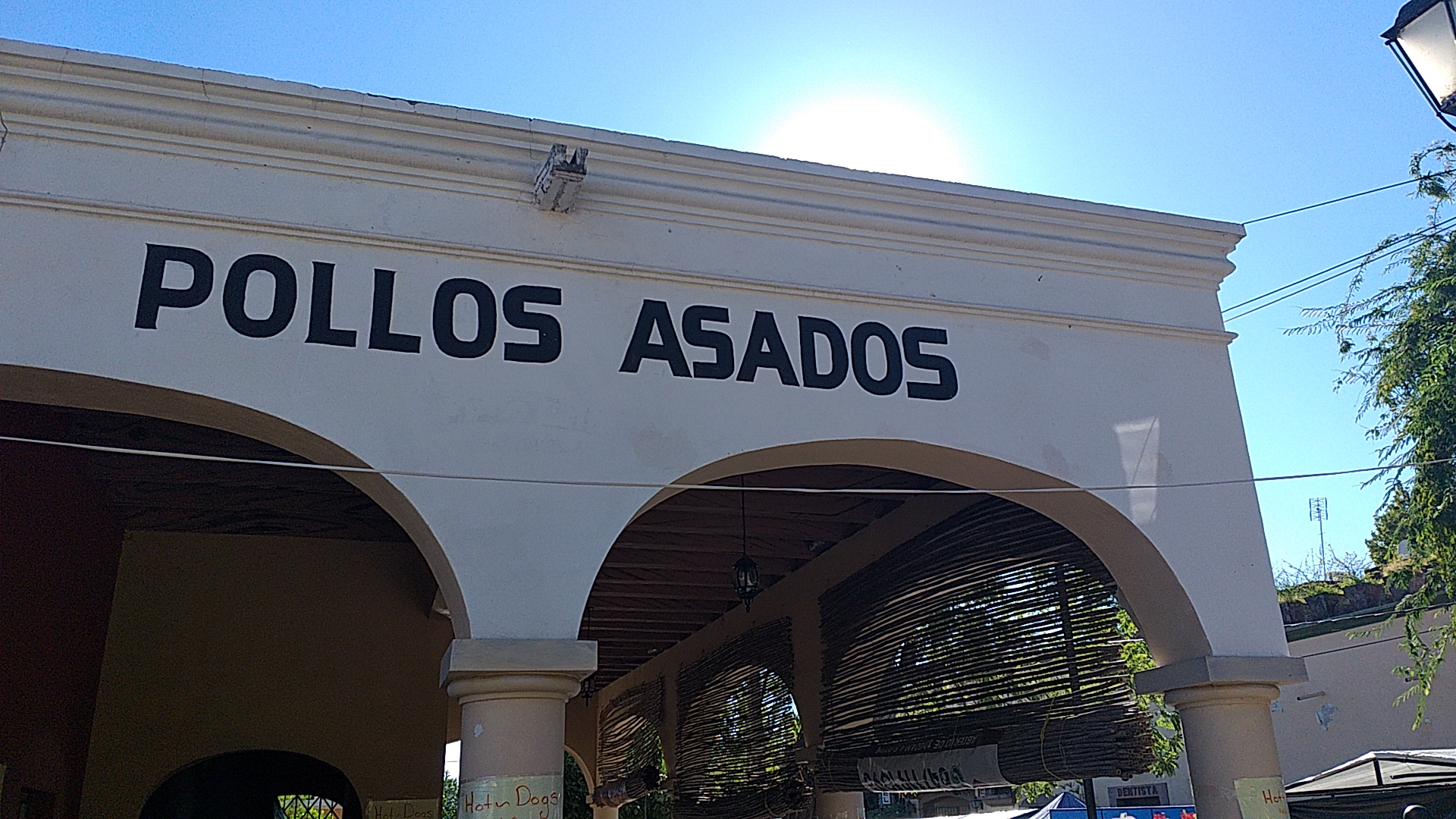 Taqueria y hotdogs Chelinos image 8