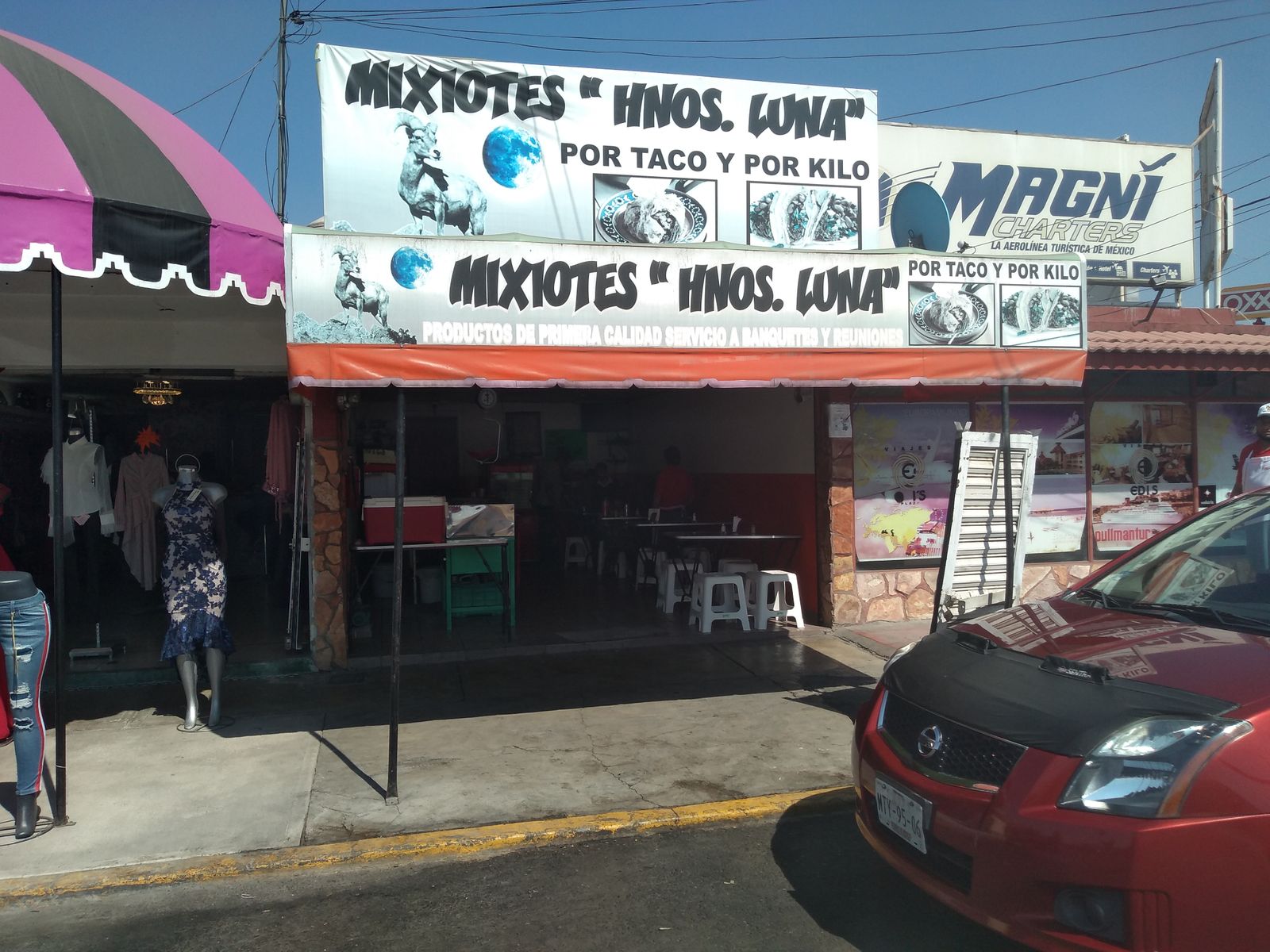 Mixiotes hermanos LUNA image 1