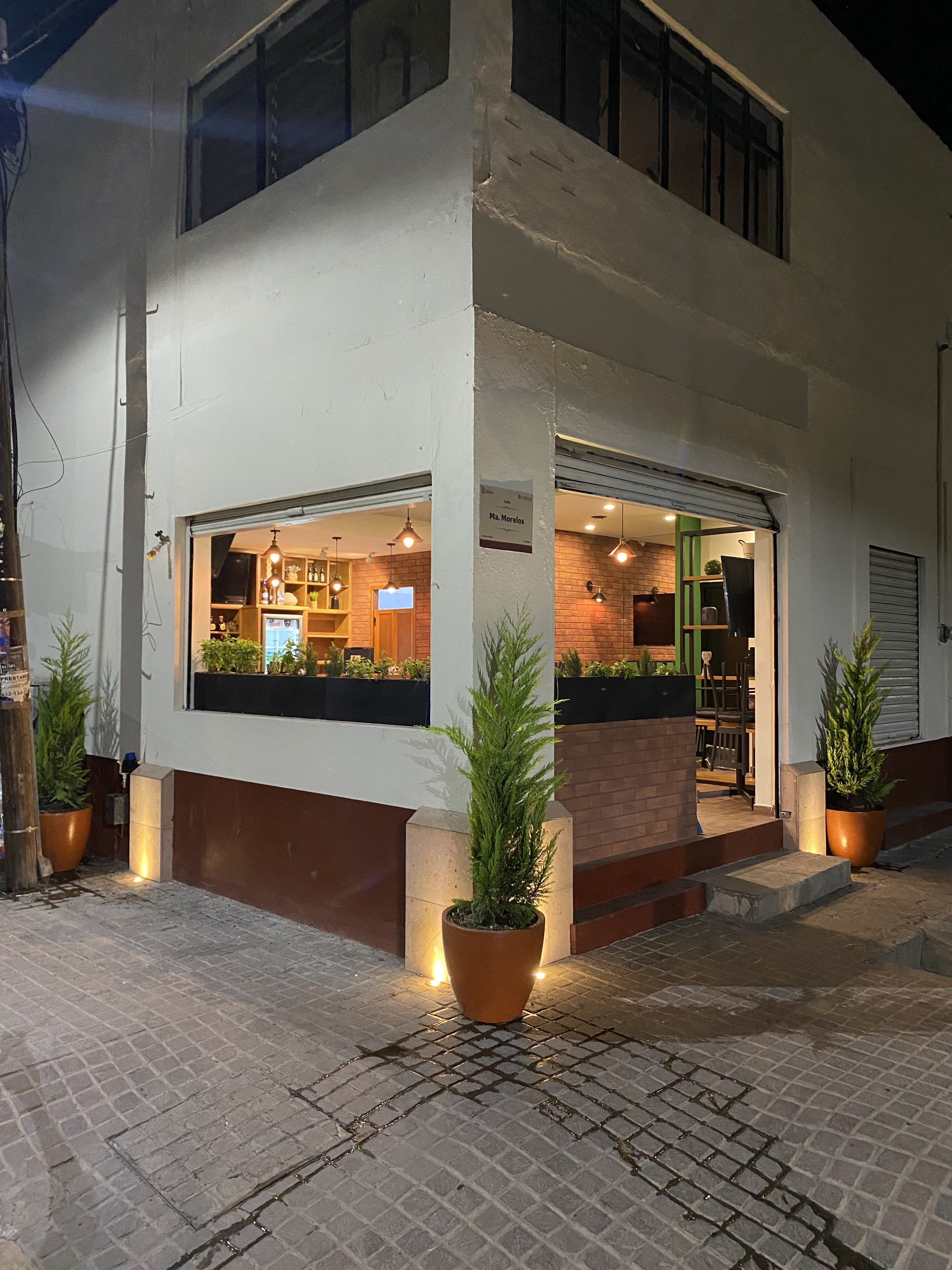 Ahumada Cerveceria image 2