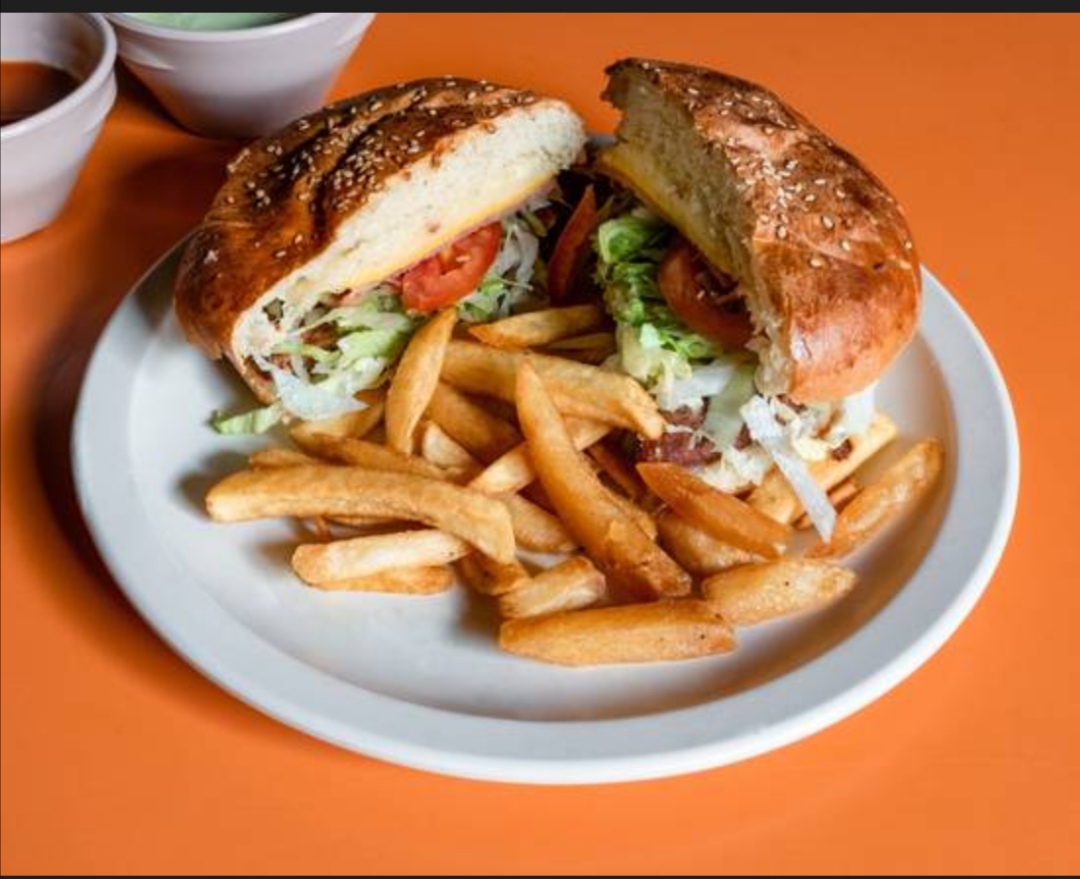 Mariscos Lalo Badillo image 8