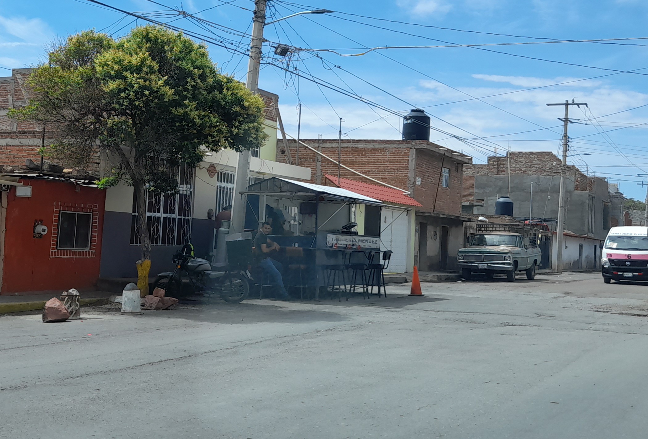 Taqueria mendez image 2