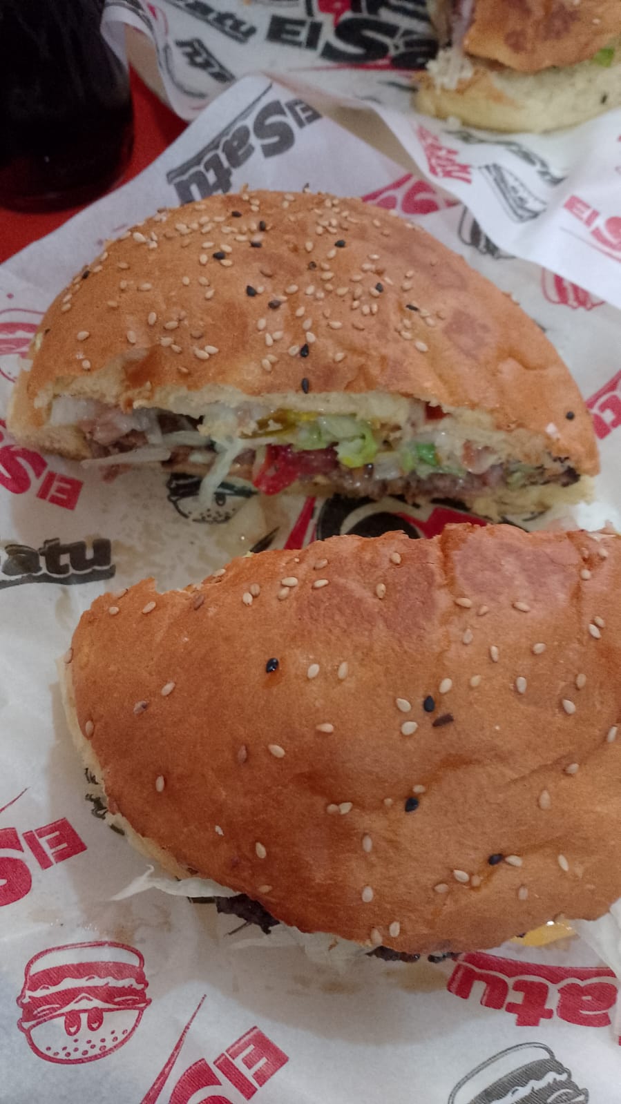 Tortas y hamburguesas El Satu image 9