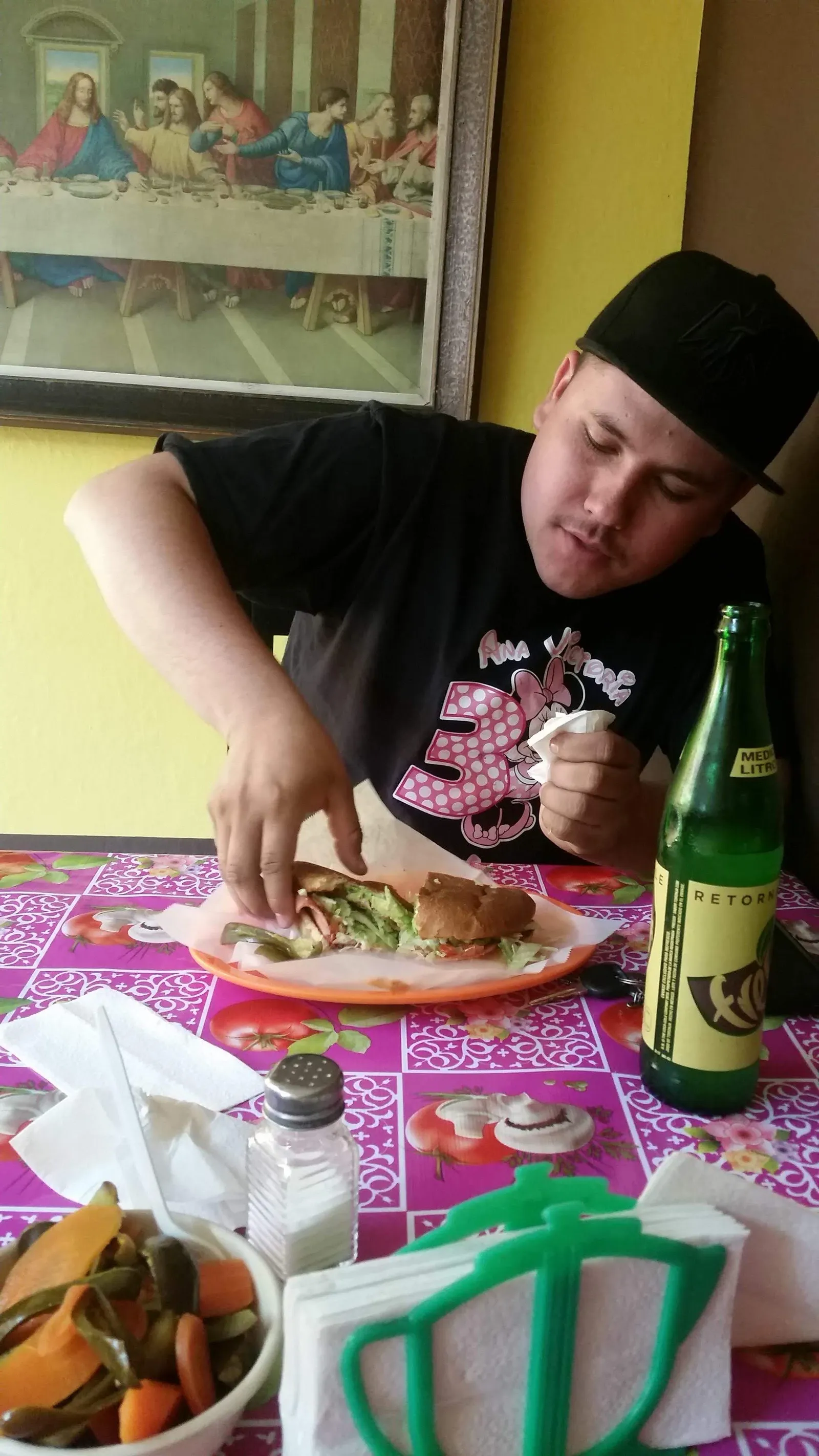 Torteria La Mexicana image 10