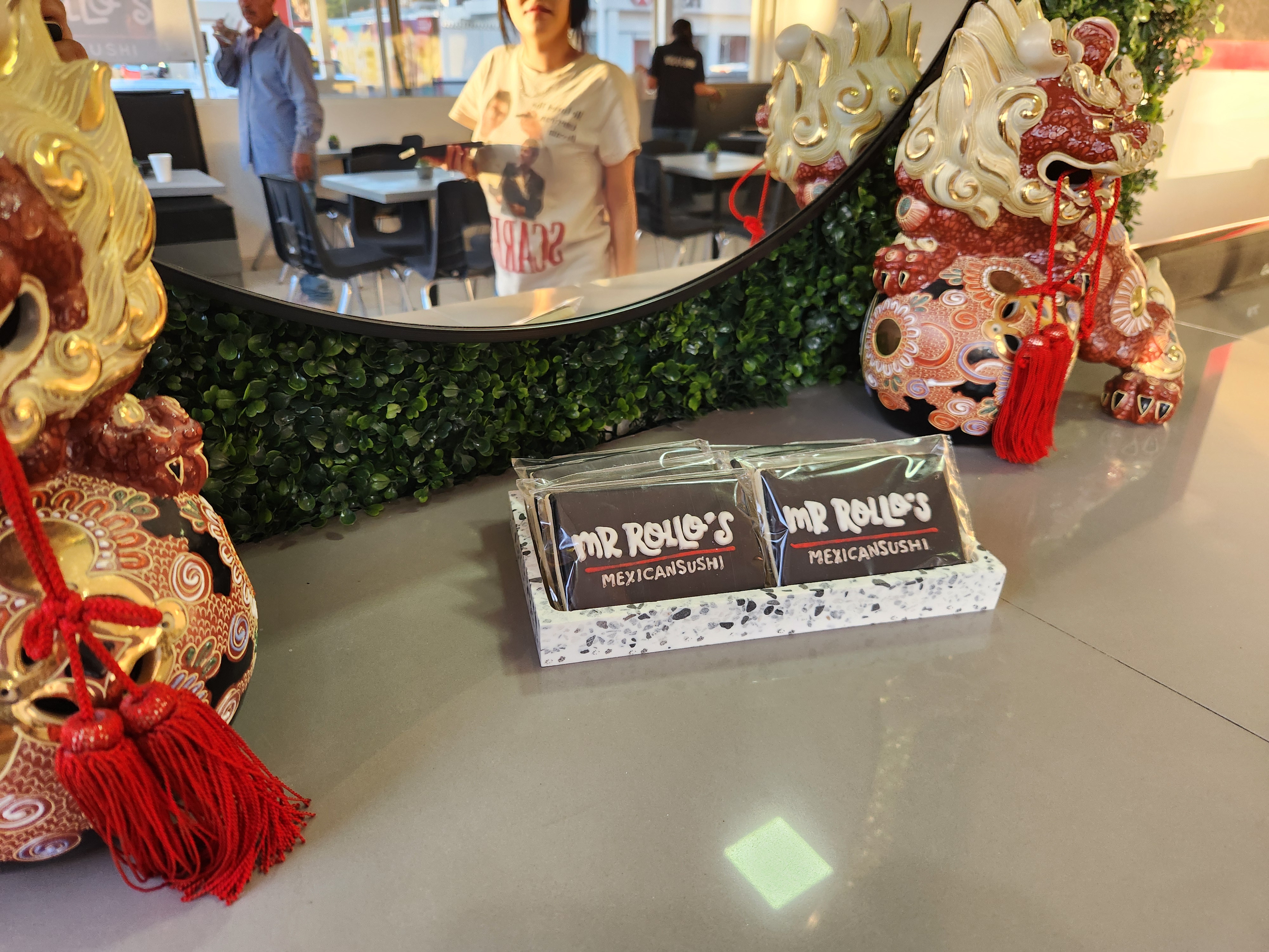 MR ROLLOS MEXICANSUSHI image 7