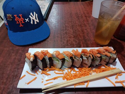 Sushi House image 7