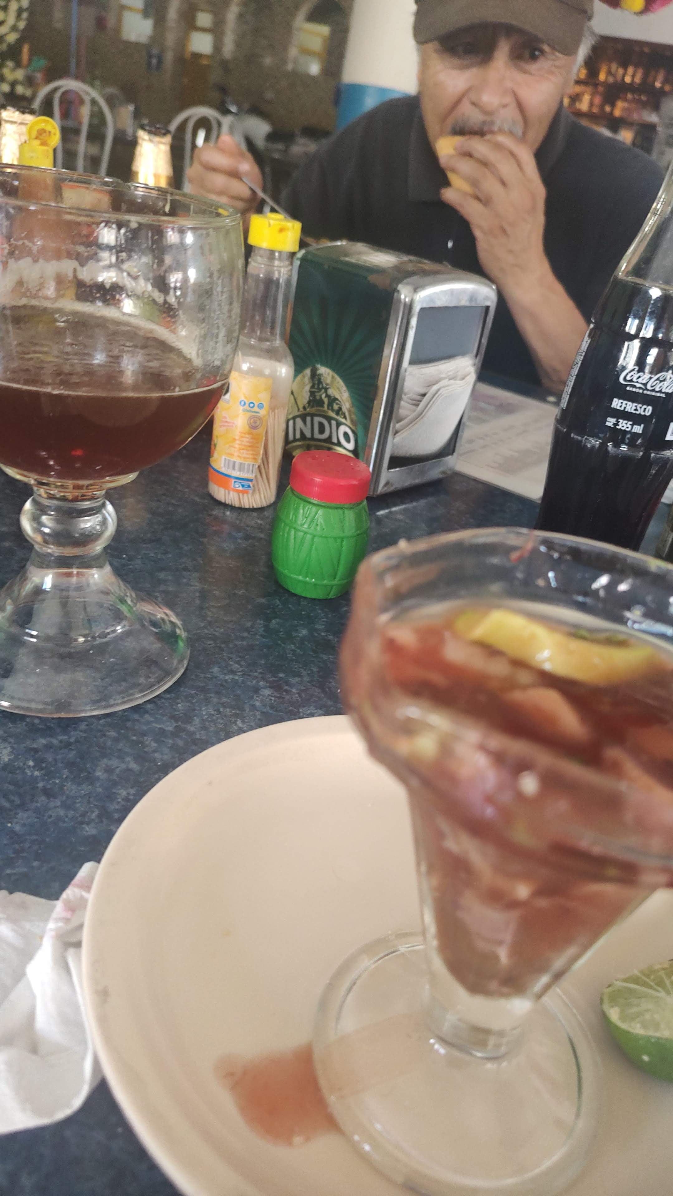 Marisqueria el conchalito image 8