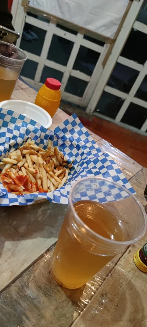 El Papi alitas y snacks image 5