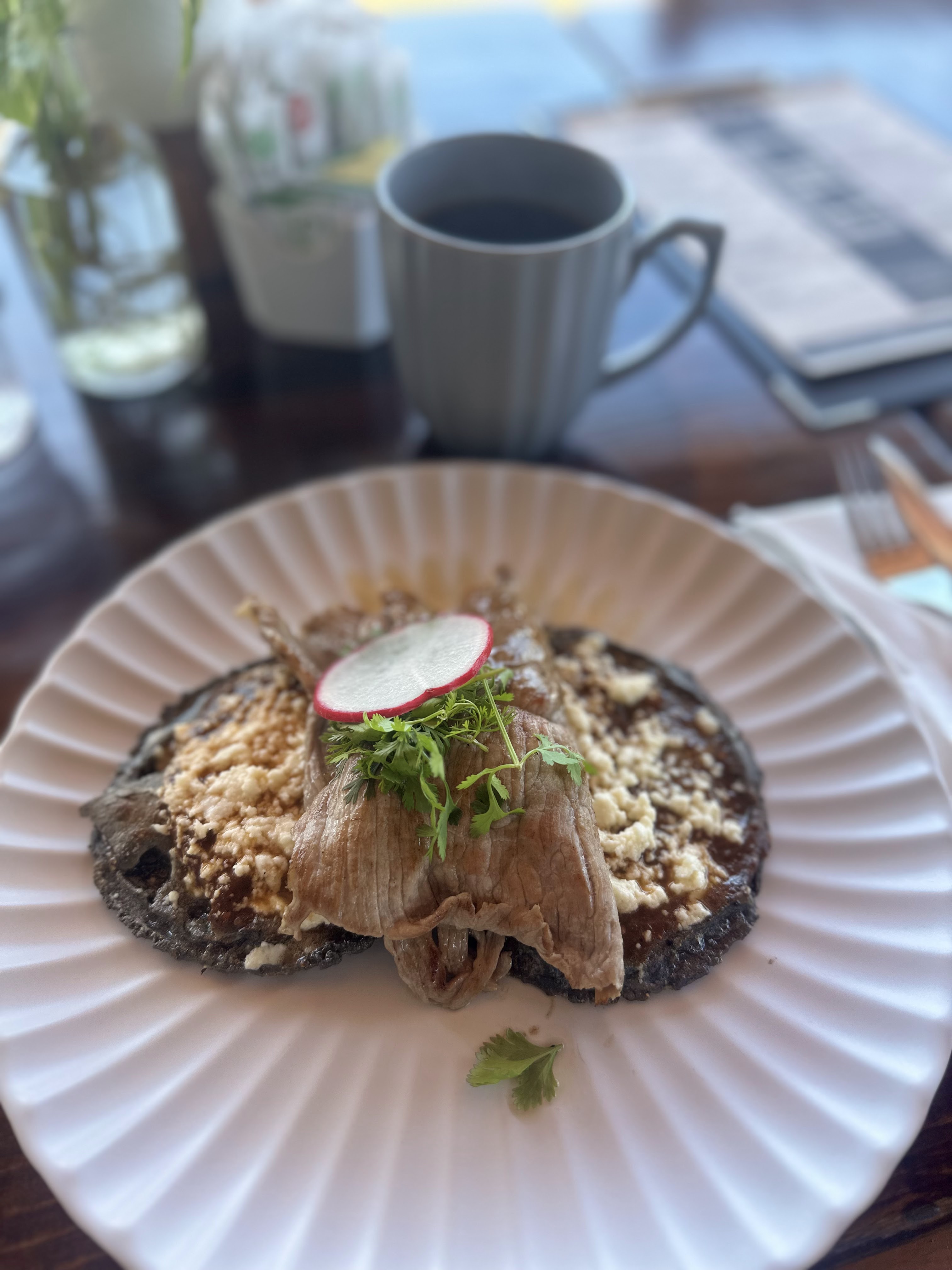 Lola Restaurant image 10