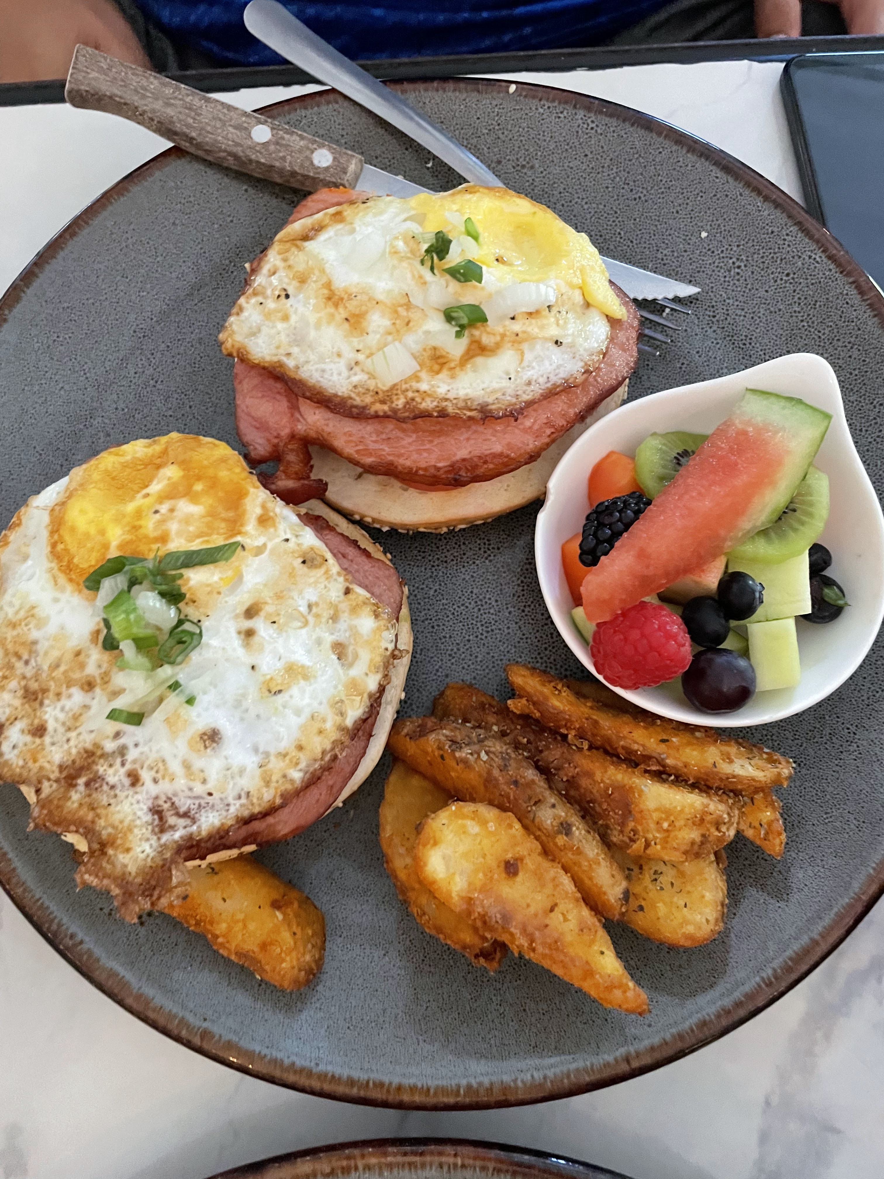 Mi Cafe Restaurant & Coffee Shop image 5