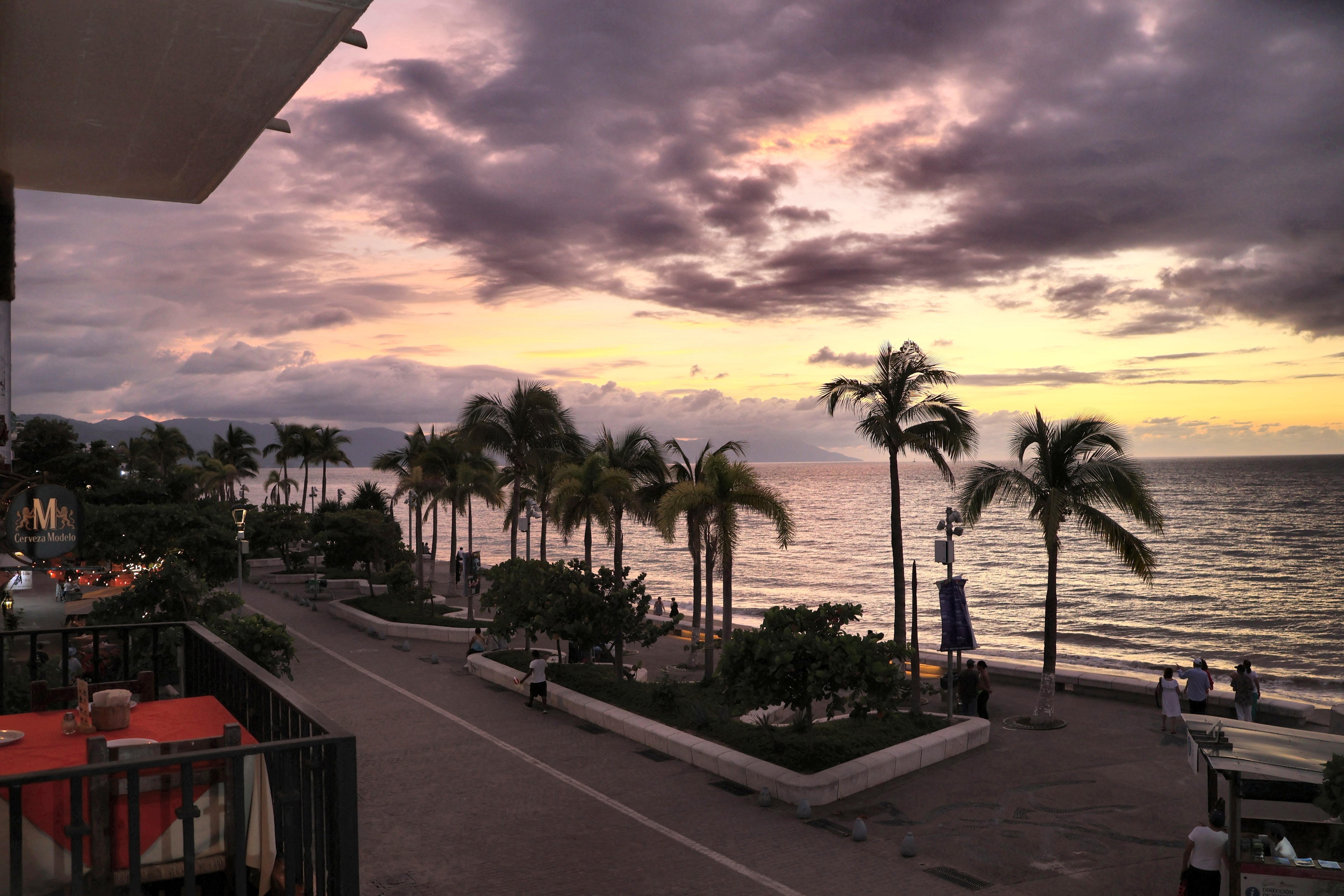 La Dolce Vita Malecon image 10