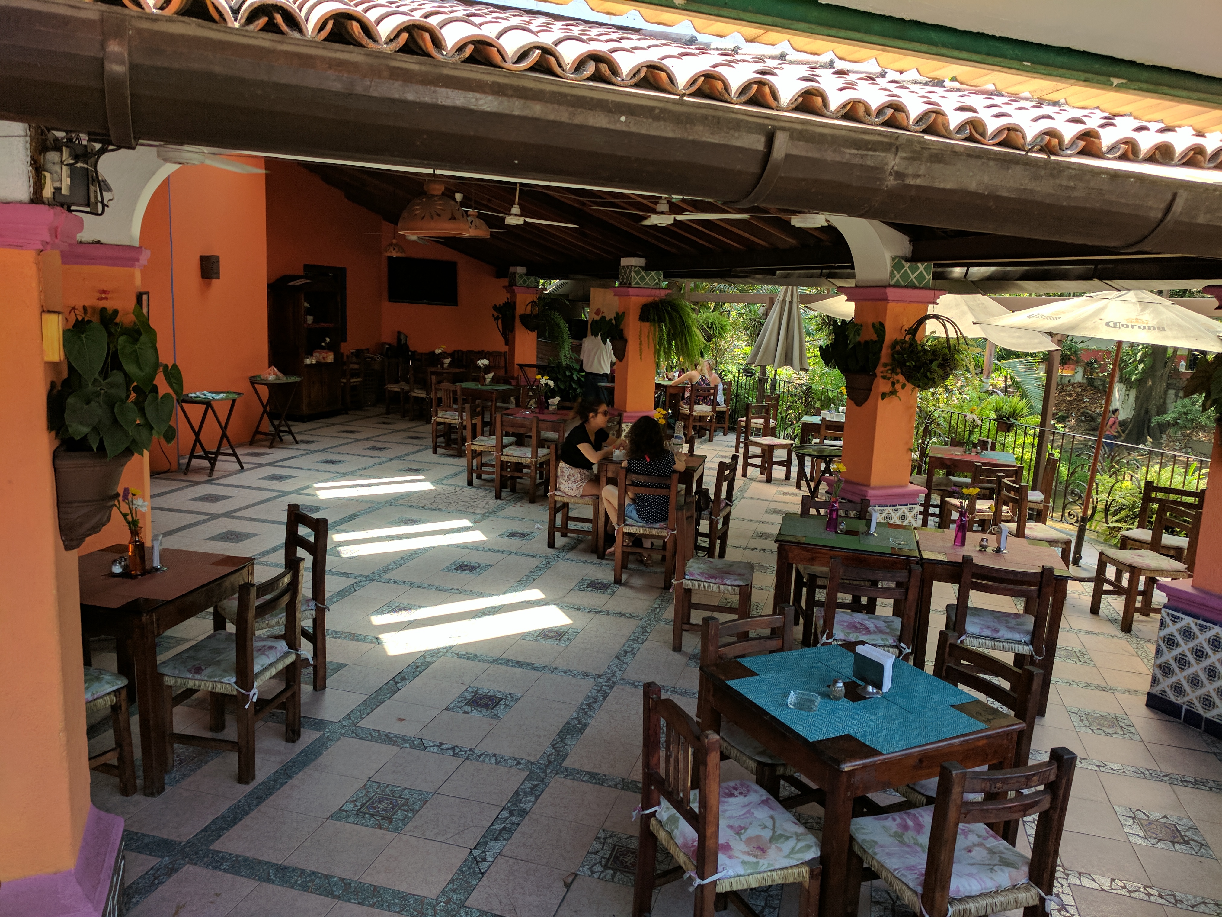 Puente Cuale Restaurant and Bar image 9