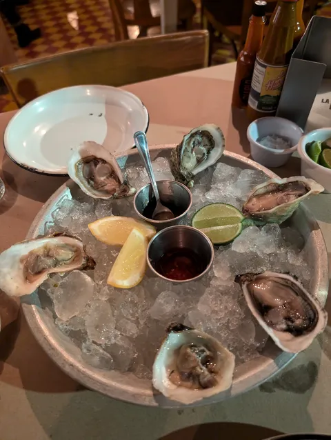Oyster Grill de La Docena image 4