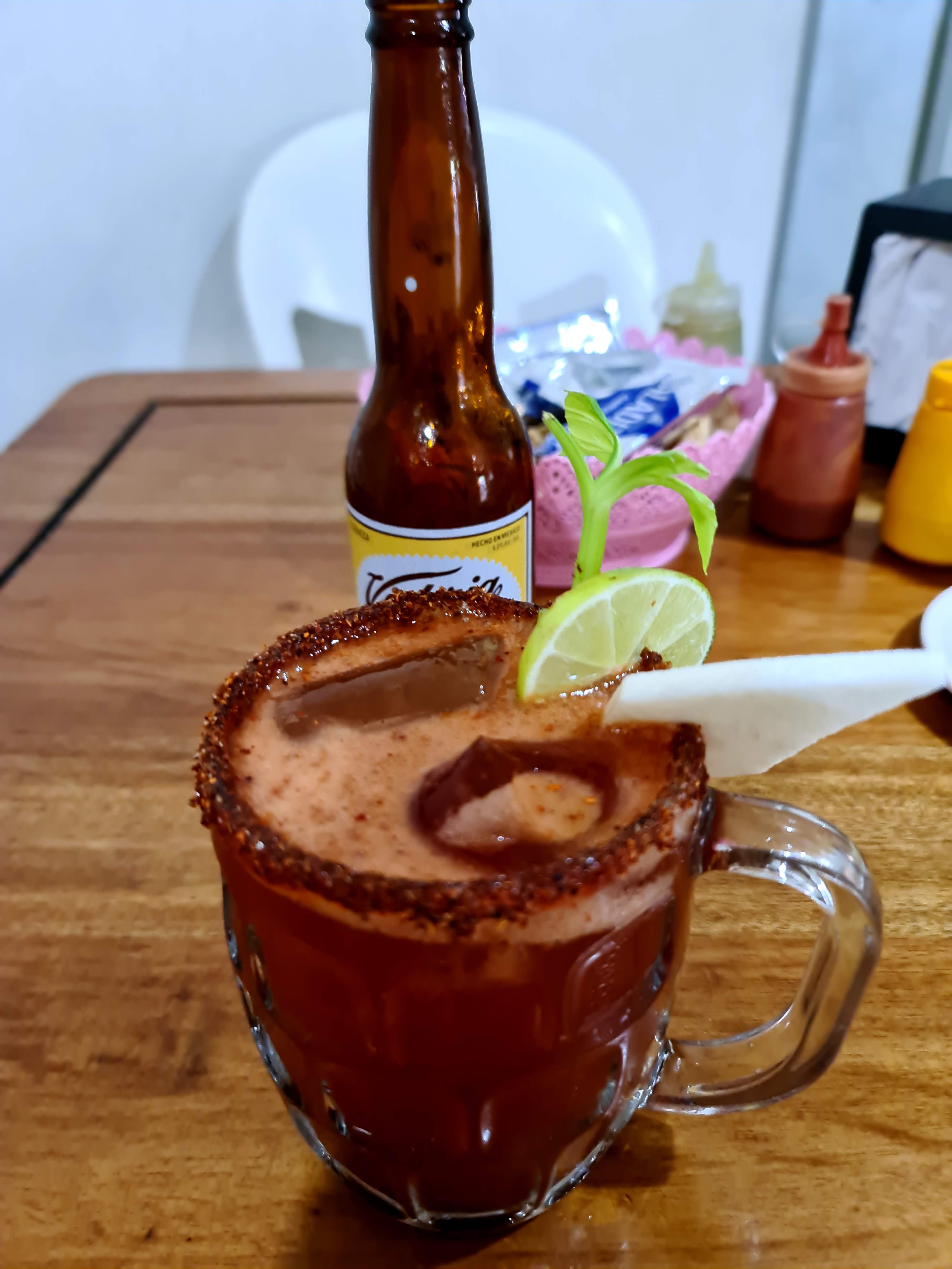 El Tiburón Cocteles y Mariscos image 5