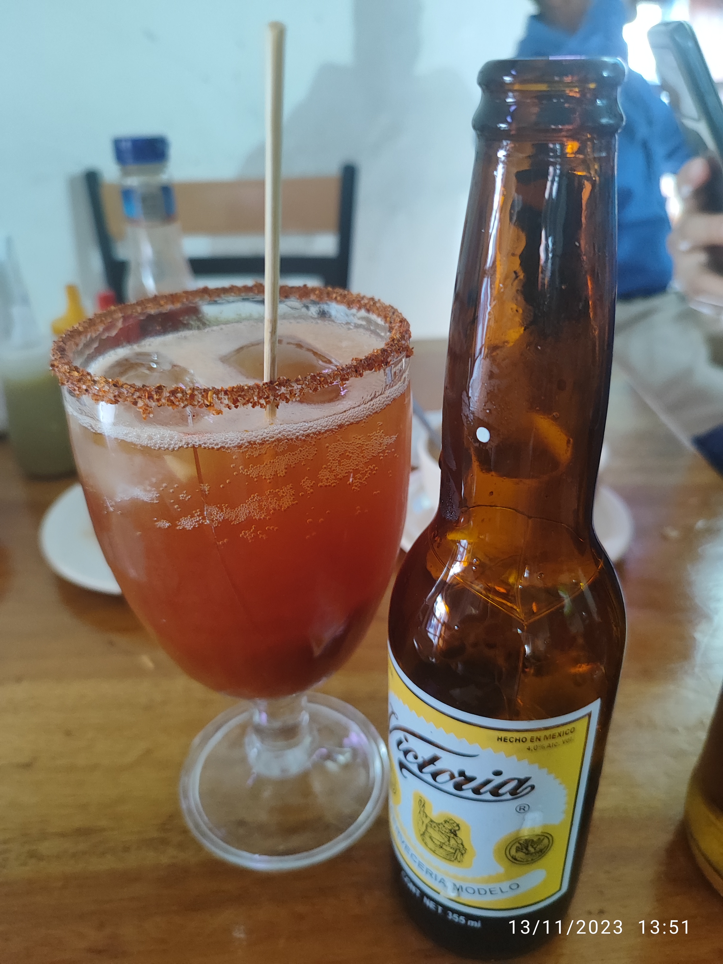 El Tiburón Cocteles y Mariscos image 8