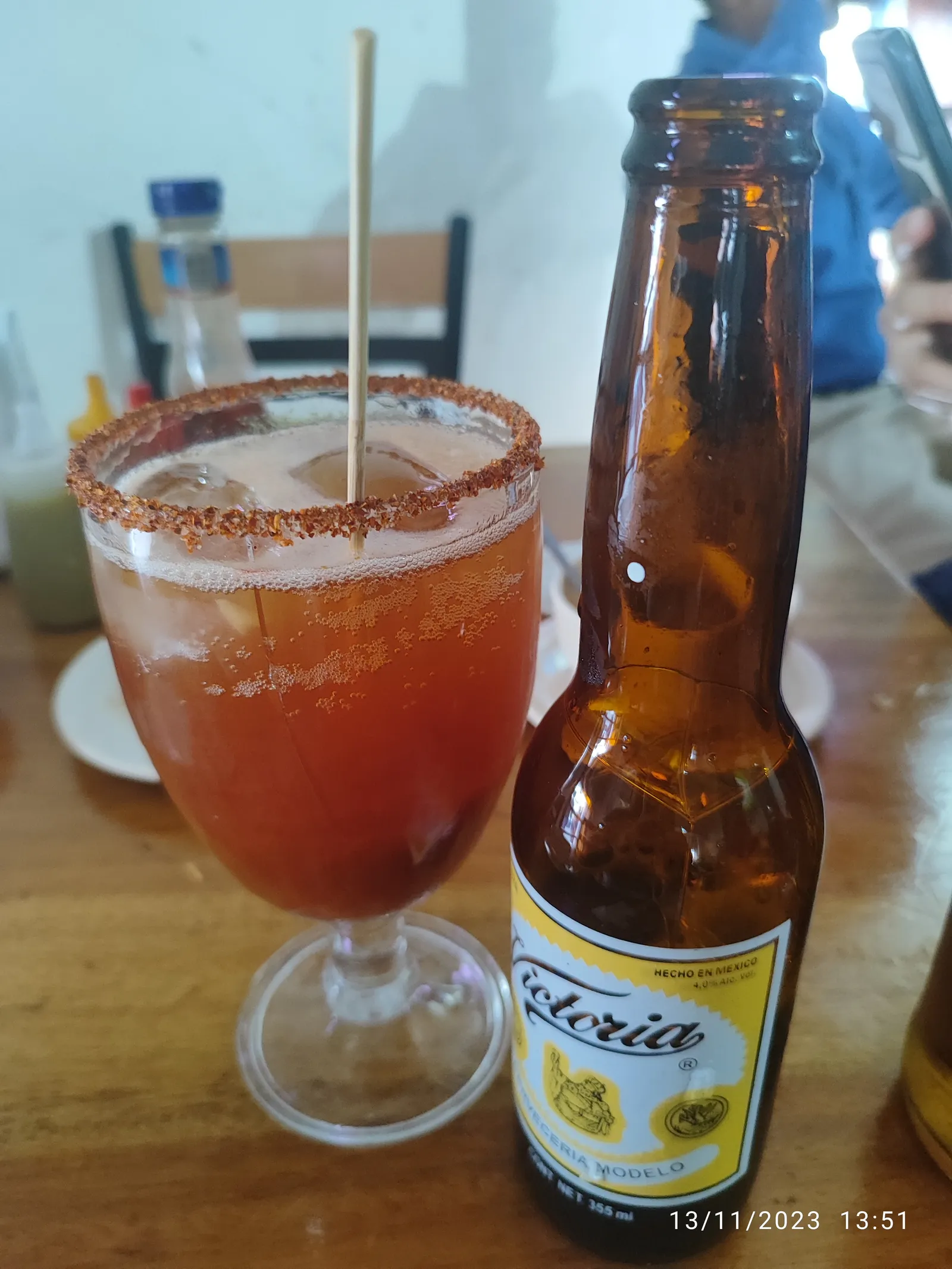 El Tiburón Cocteles y Mariscos image 8