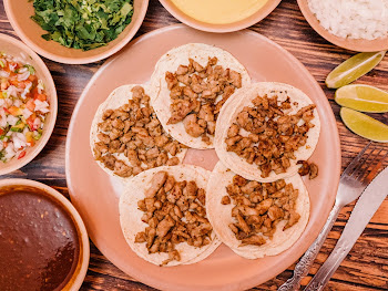 "Taquería Katy" image 8