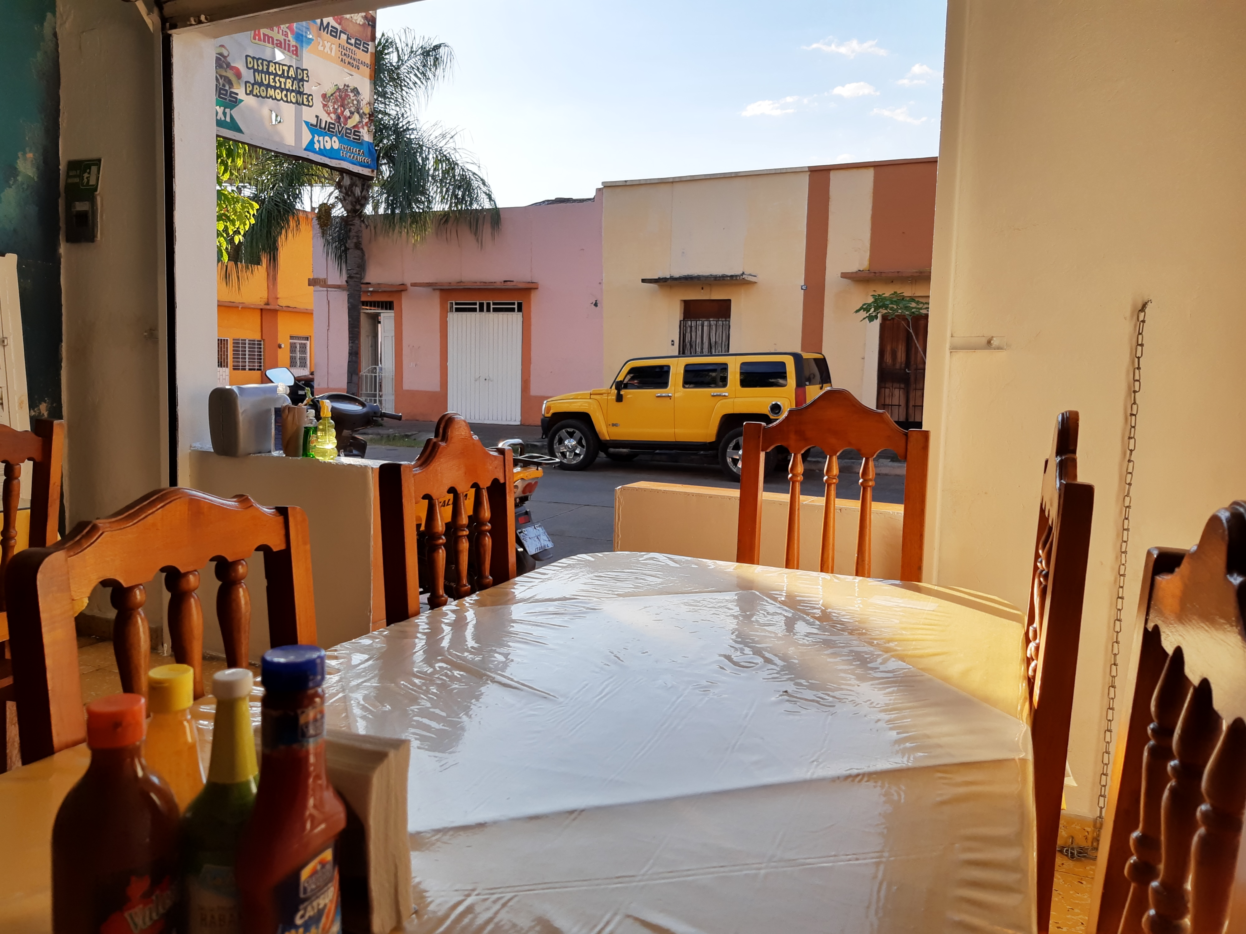 La Tia Amalia - cócteles y mariscos image 5