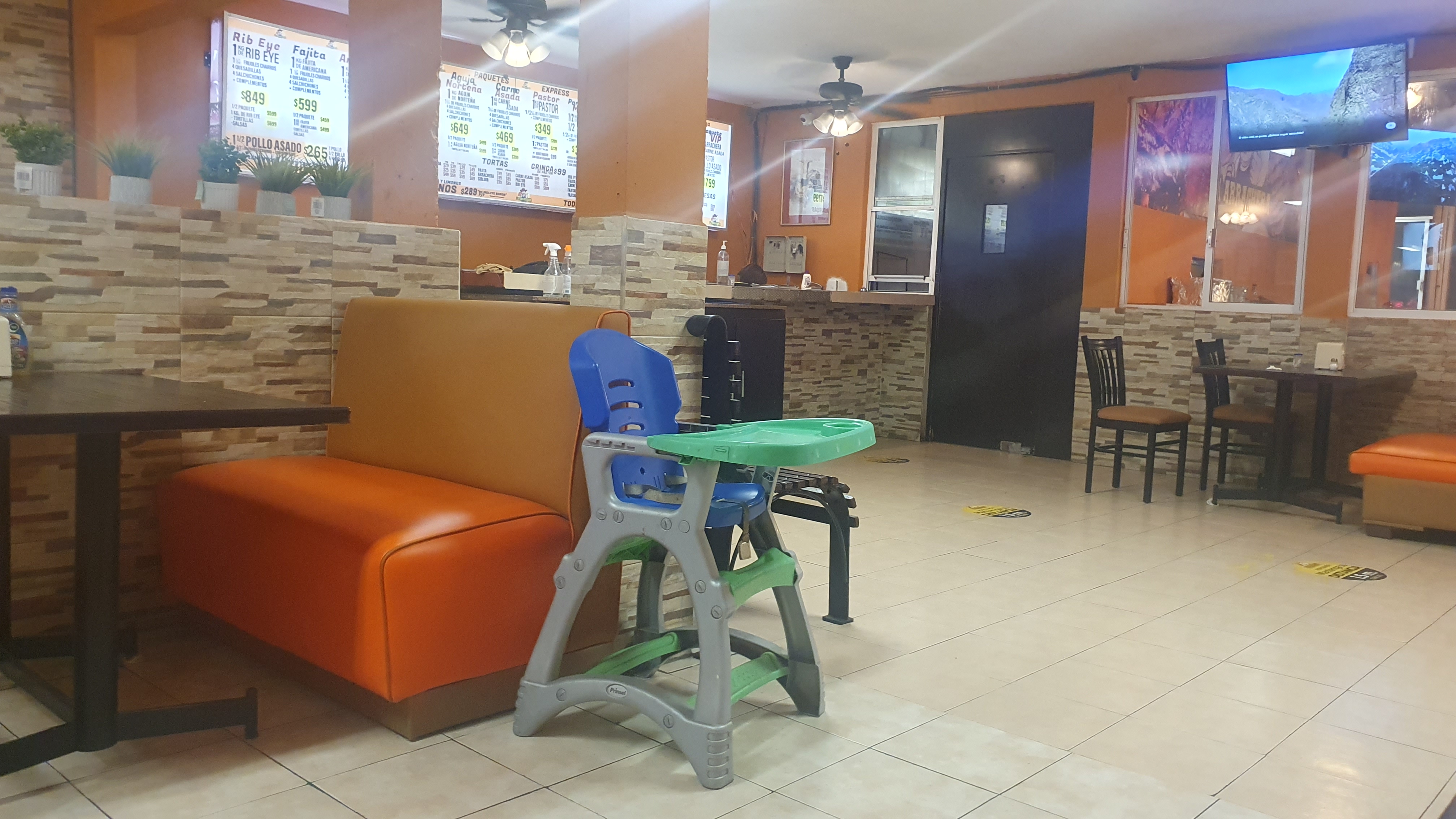 La Arrachera Express image 9