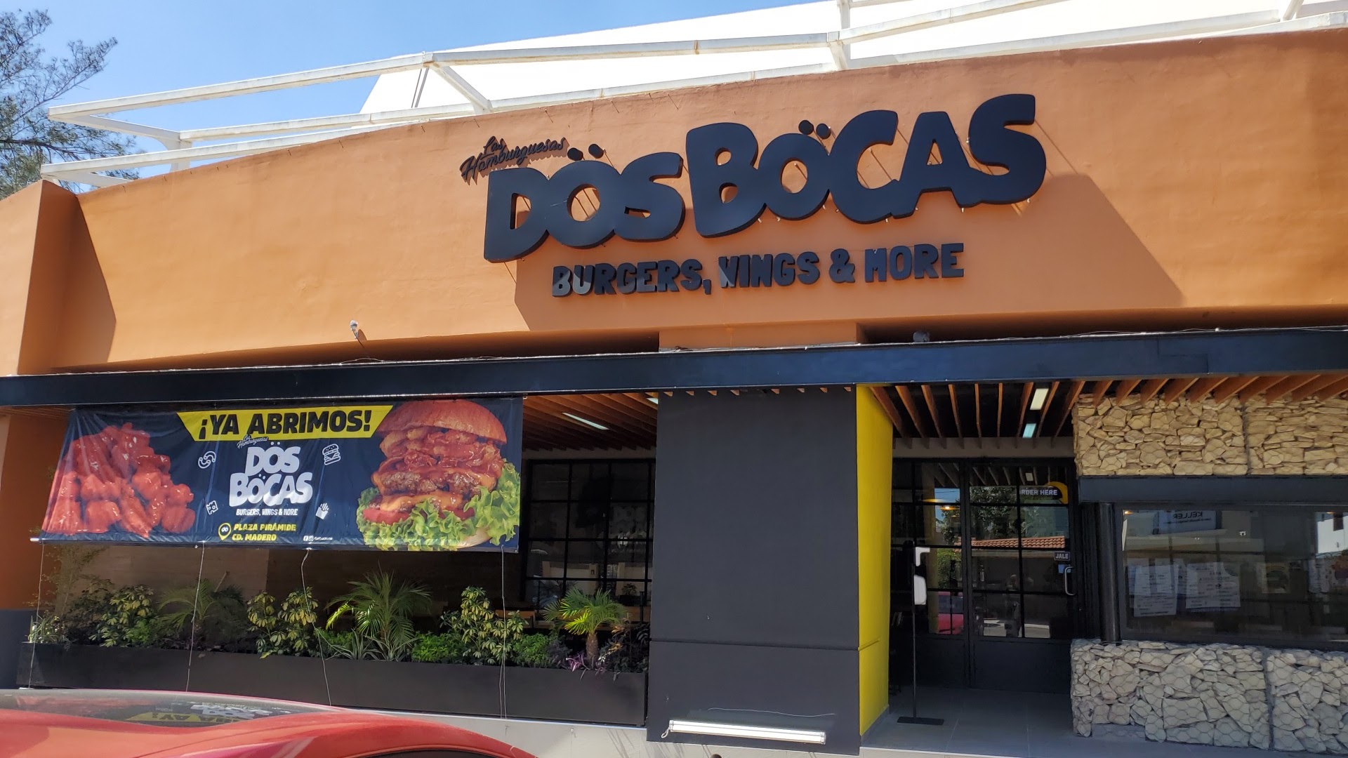 Dos Bocas Ampliación image 1