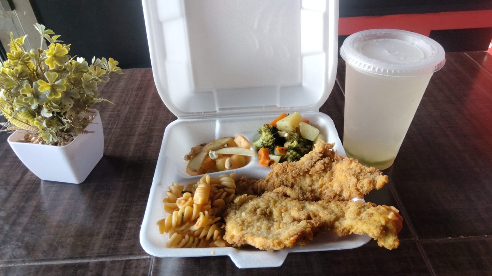 9¾ Dulce Vida image 3