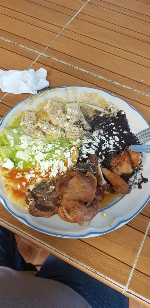 La Rosa Blanca PR image 5
