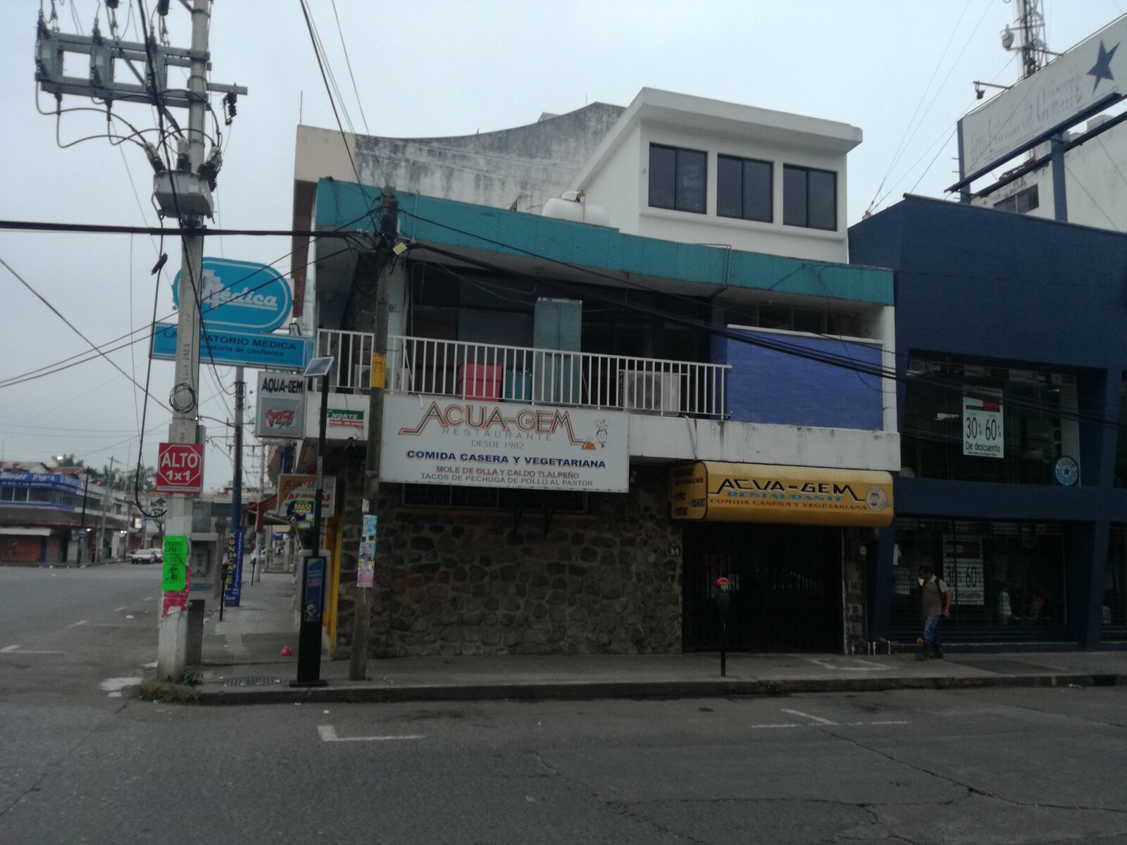 Acua - Gem Restaurant image 9