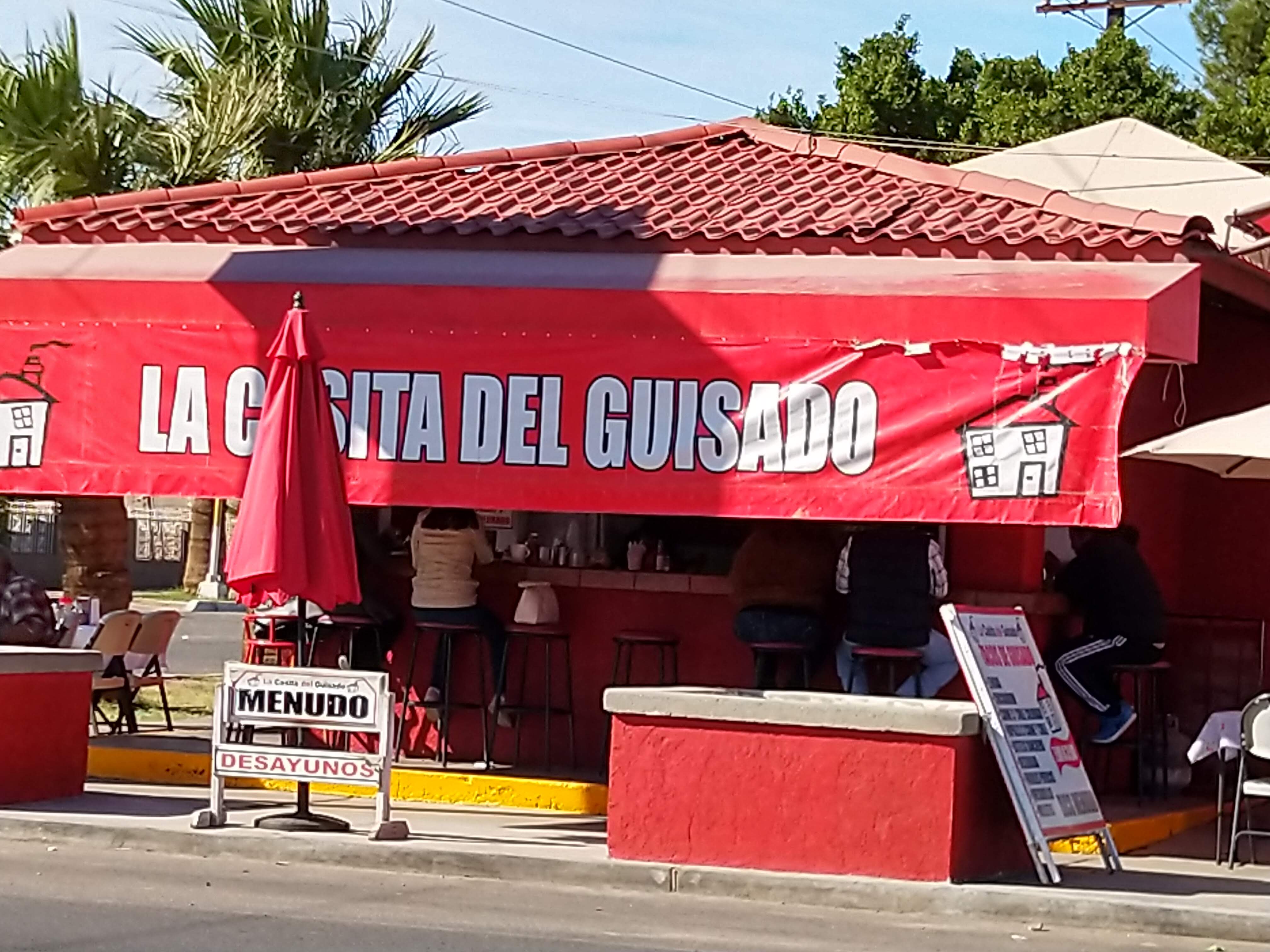 La Casita Del Guisado image 2