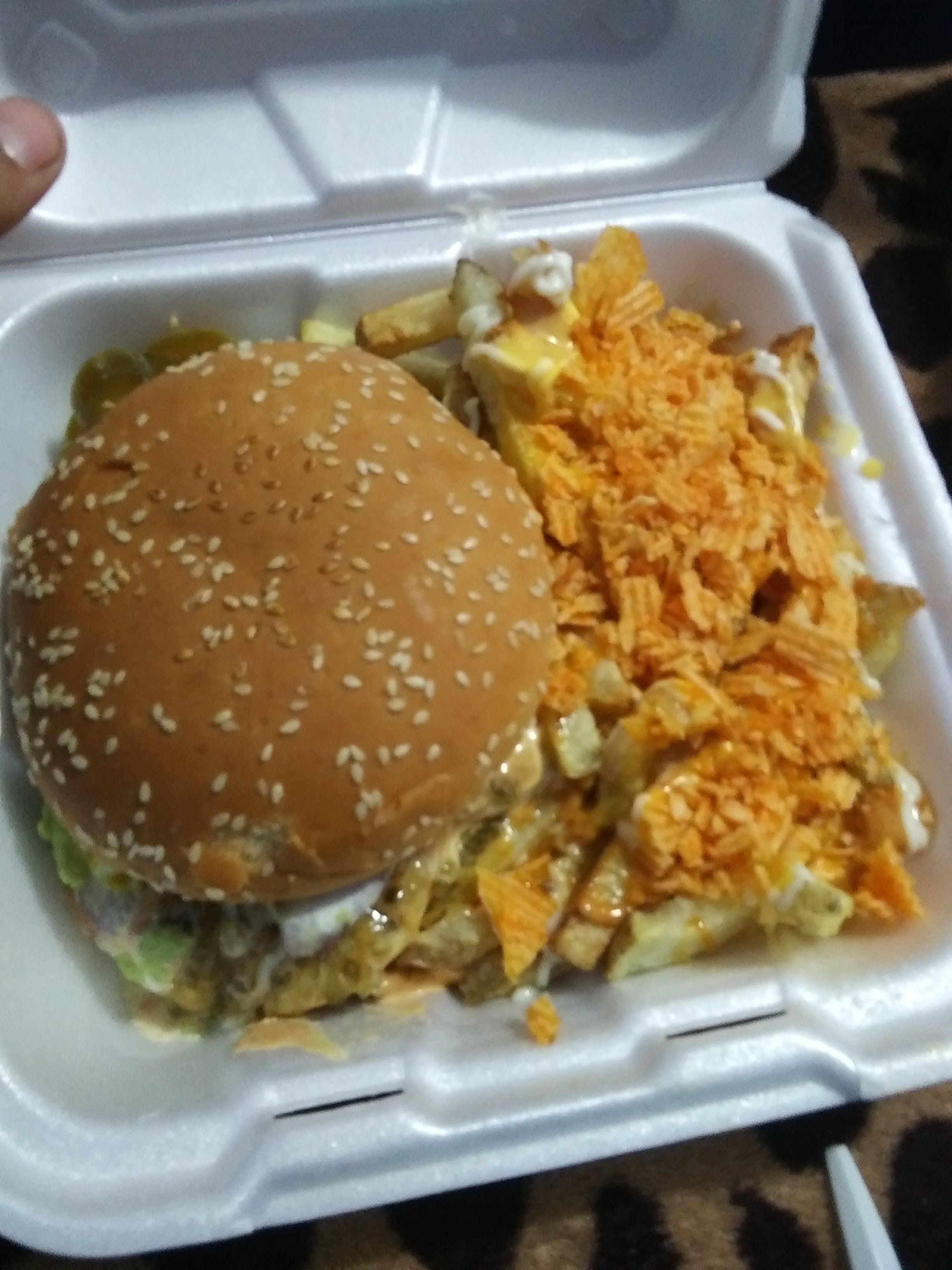 Mad Grillin" image 6