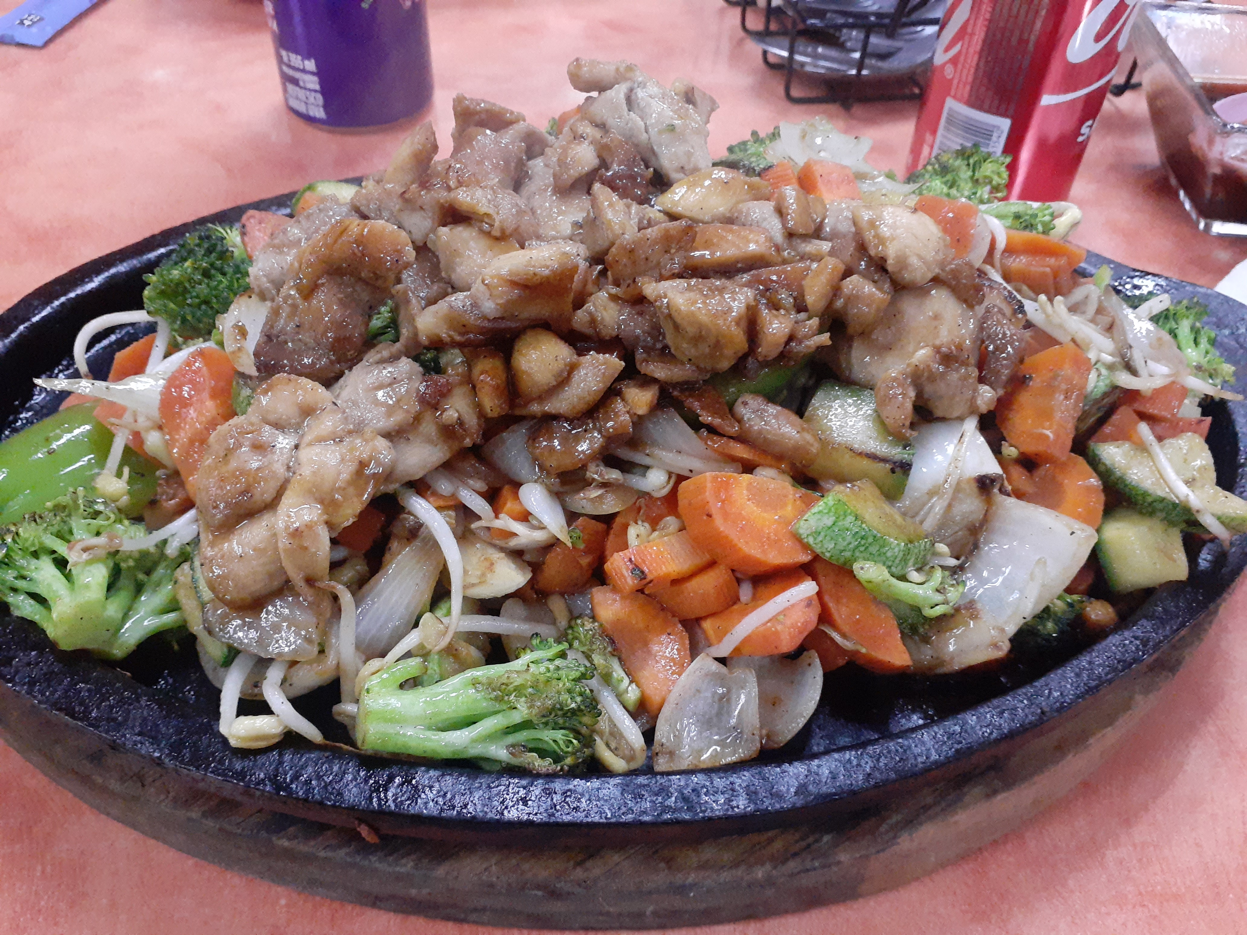 Sushi Tigerwok image 9